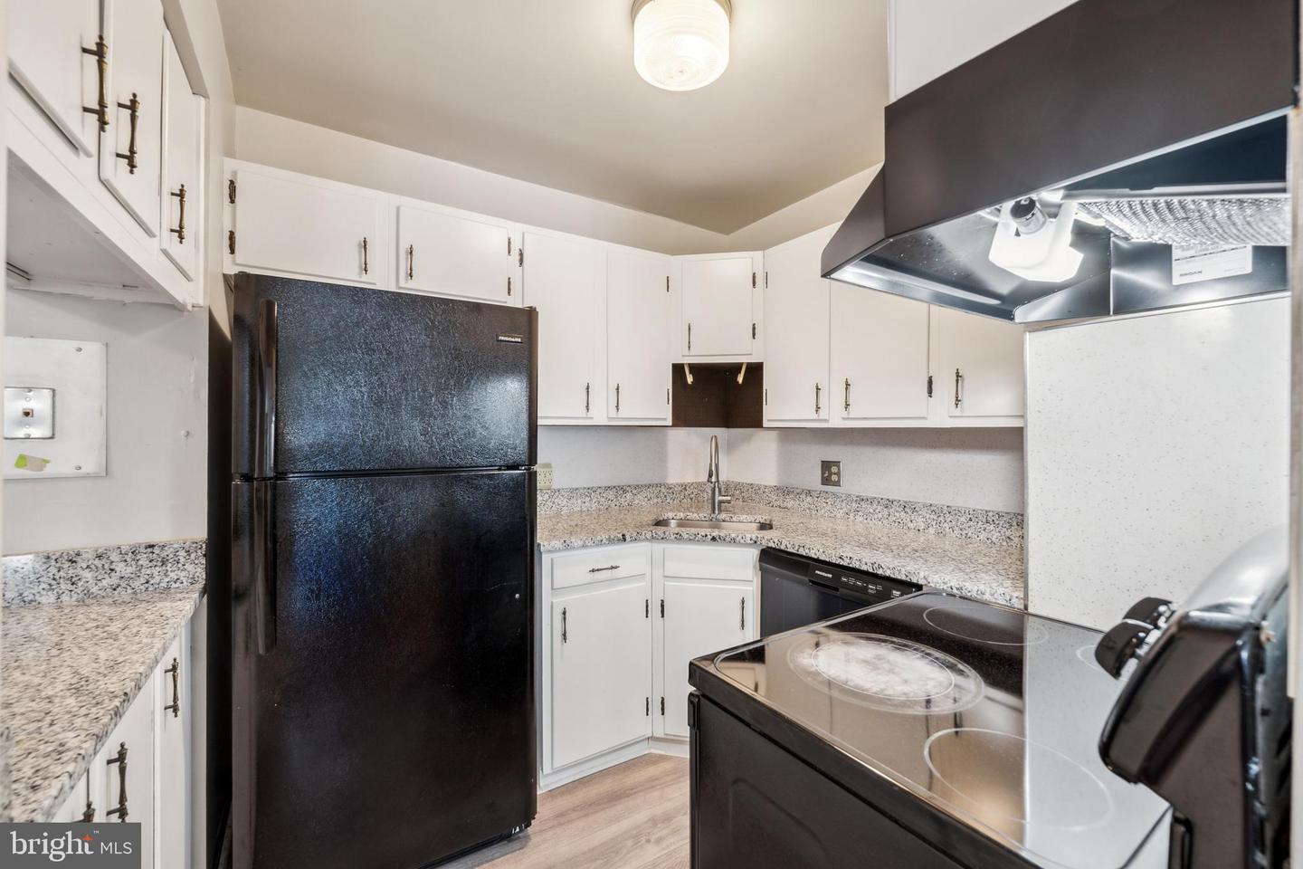 420 E CORNELL DR #8, STERLING, Virginia 20164, 1 Bedroom Bedrooms, ,1 BathroomBathrooms,Residential,For sale,420 E CORNELL DR #8,VALO2097642 MLS # VALO2097642