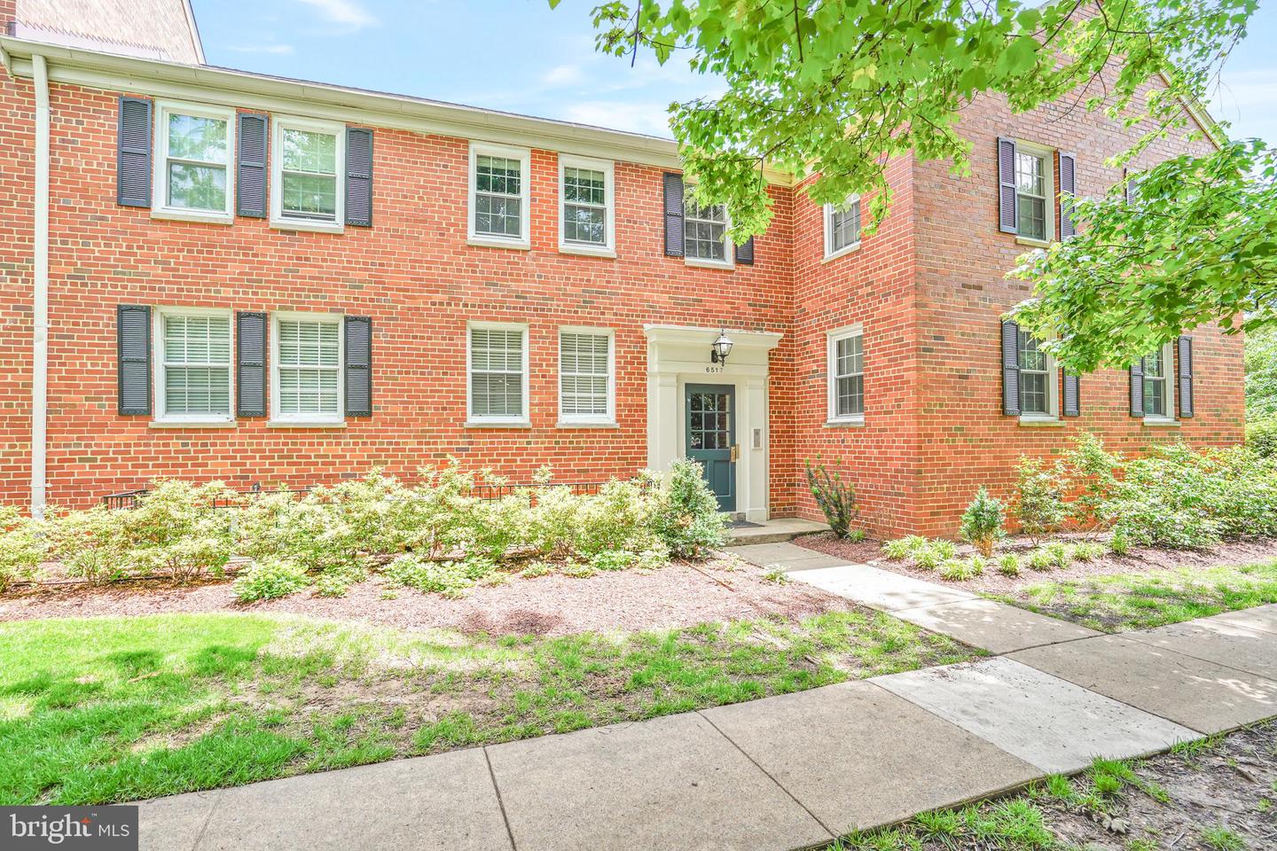 6517 POTOMAC AVE #A2, ALEXANDRIA, Virginia 22307, 2 Bedrooms Bedrooms, ,1 BathroomBathrooms,Residential,For sale,6517 POTOMAC AVE #A2,VAFX2242832 MLS # VAFX2242832