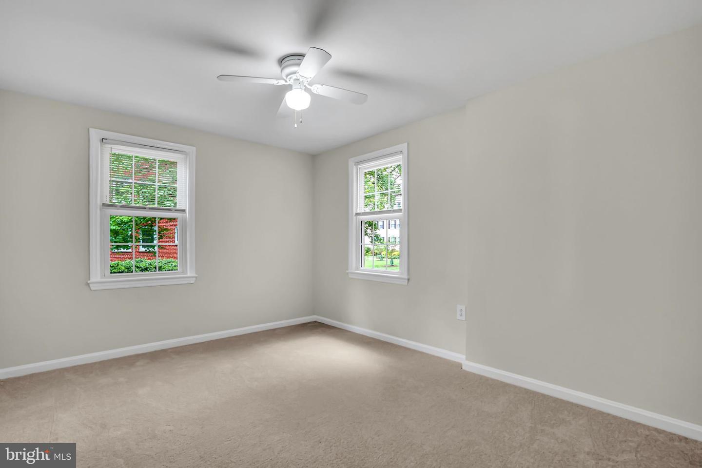 6517 POTOMAC AVE #A2, ALEXANDRIA, Virginia 22307, 2 Bedrooms Bedrooms, ,1 BathroomBathrooms,Residential,For sale,6517 POTOMAC AVE #A2,VAFX2242832 MLS # VAFX2242832