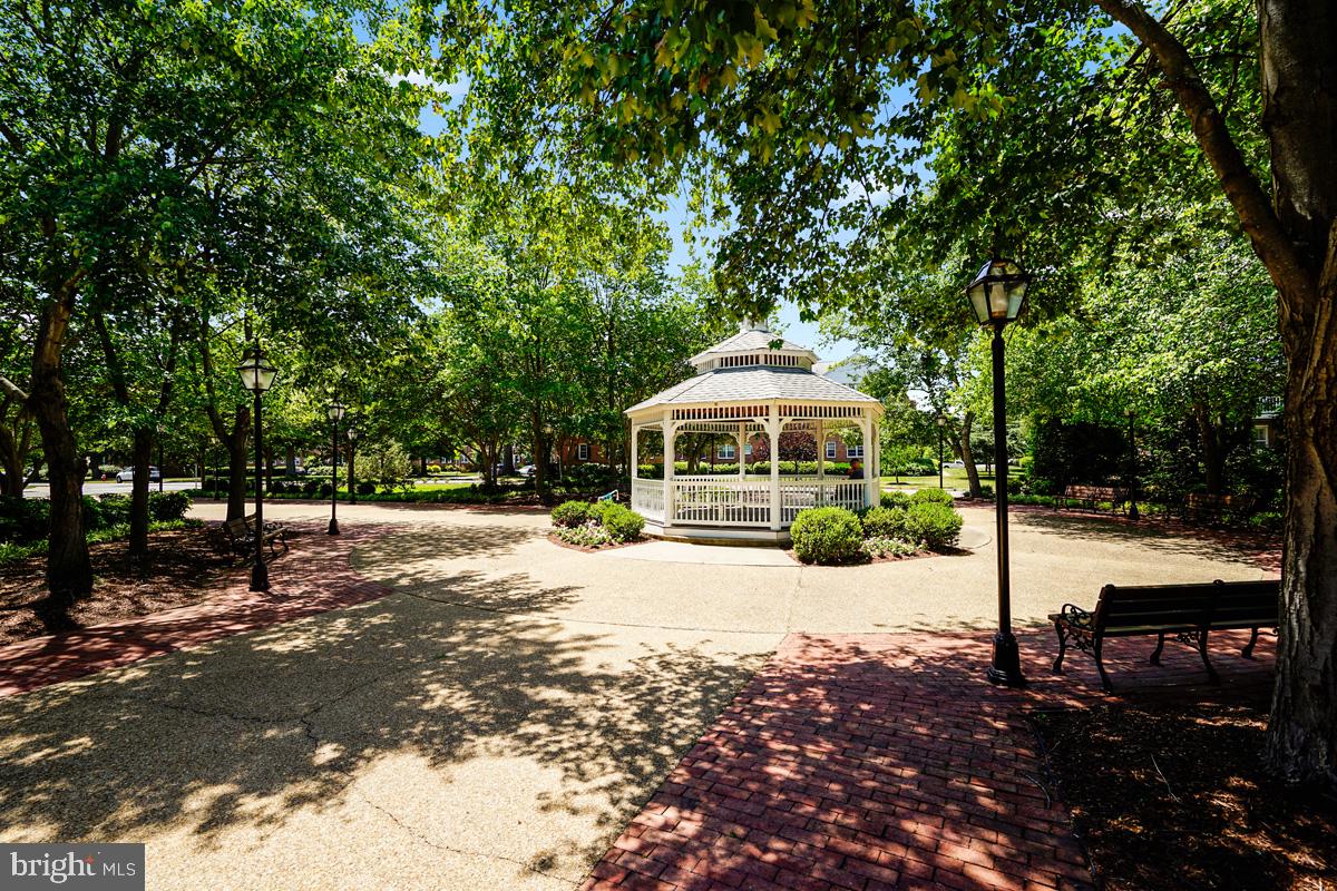 6517 POTOMAC AVE #A2, ALEXANDRIA, Virginia 22307, 2 Bedrooms Bedrooms, ,1 BathroomBathrooms,Residential,For sale,6517 POTOMAC AVE #A2,VAFX2242832 MLS # VAFX2242832