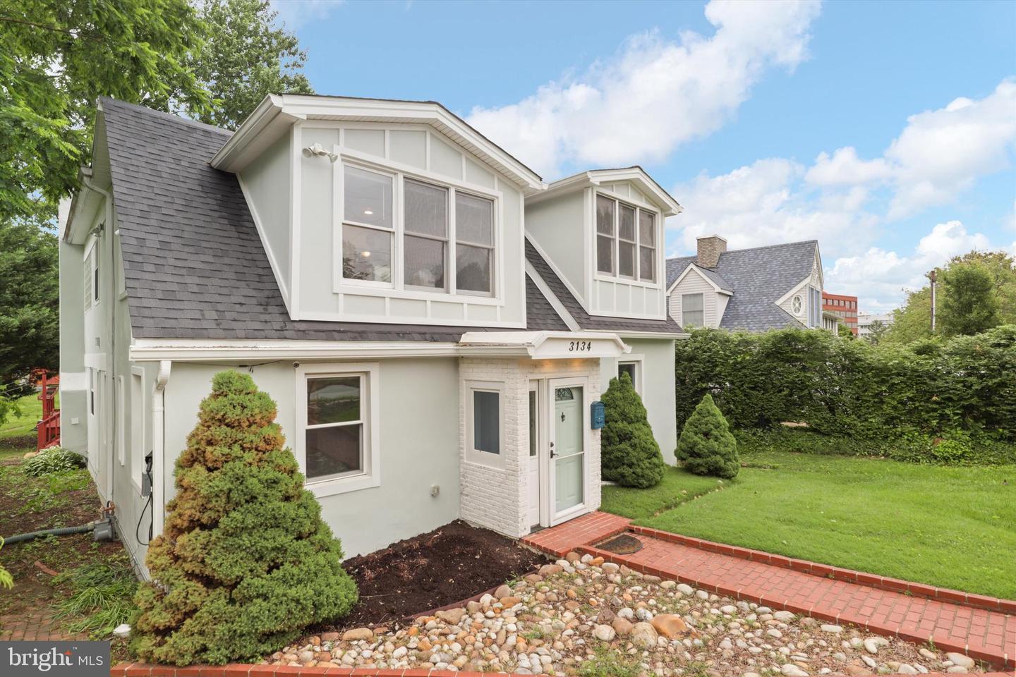 3134 CLAYBORNE AVE, ALEXANDRIA, Virginia 22306, 5 Bedrooms Bedrooms, ,3 BathroomsBathrooms,Residential,For sale,3134 CLAYBORNE AVE,VAFX2242884 MLS # VAFX2242884