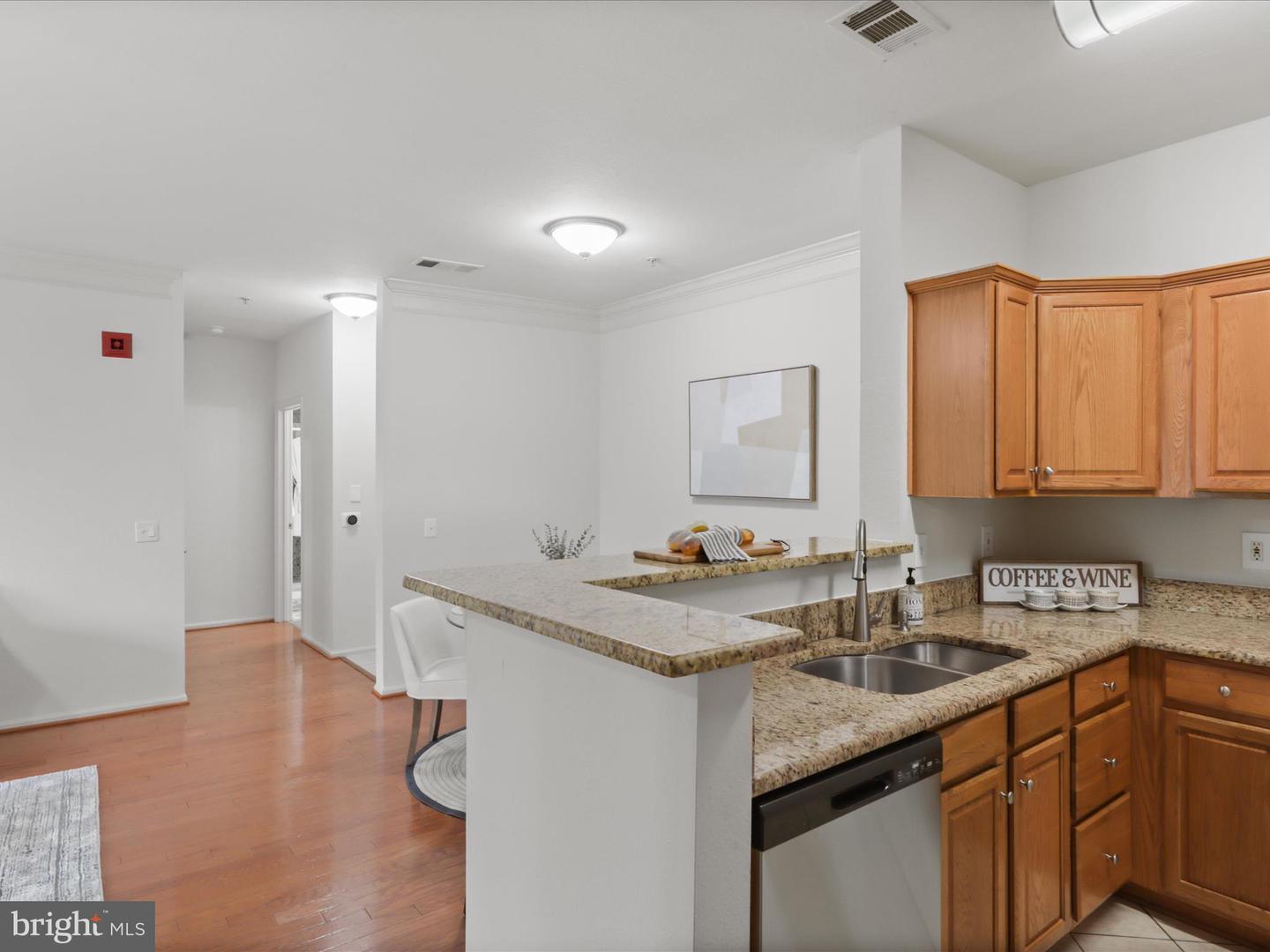1521 SPRING GATE DR #10308, MCLEAN, Virginia 22102, 2 Bedrooms Bedrooms, ,2 BathroomsBathrooms,Residential,For sale,1521 SPRING GATE DR #10308,VAFX2242896 MLS # VAFX2242896