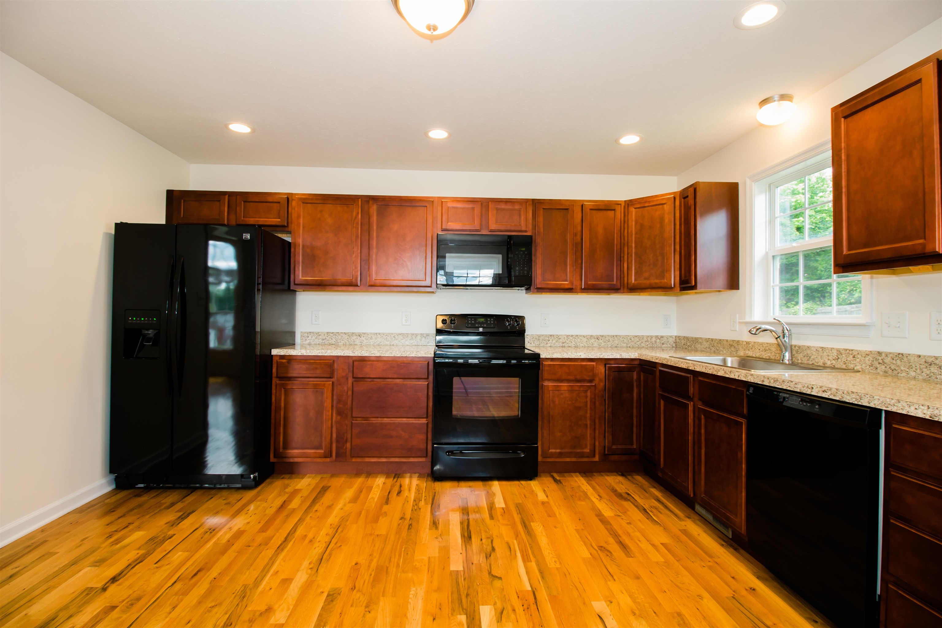 321 STICKLEY ST, MOUNT JACKSON, Virginia 22842, 3 Bedrooms Bedrooms, ,2 BathroomsBathrooms,Residential,321 STICKLEY ST,664980 MLS # 664980