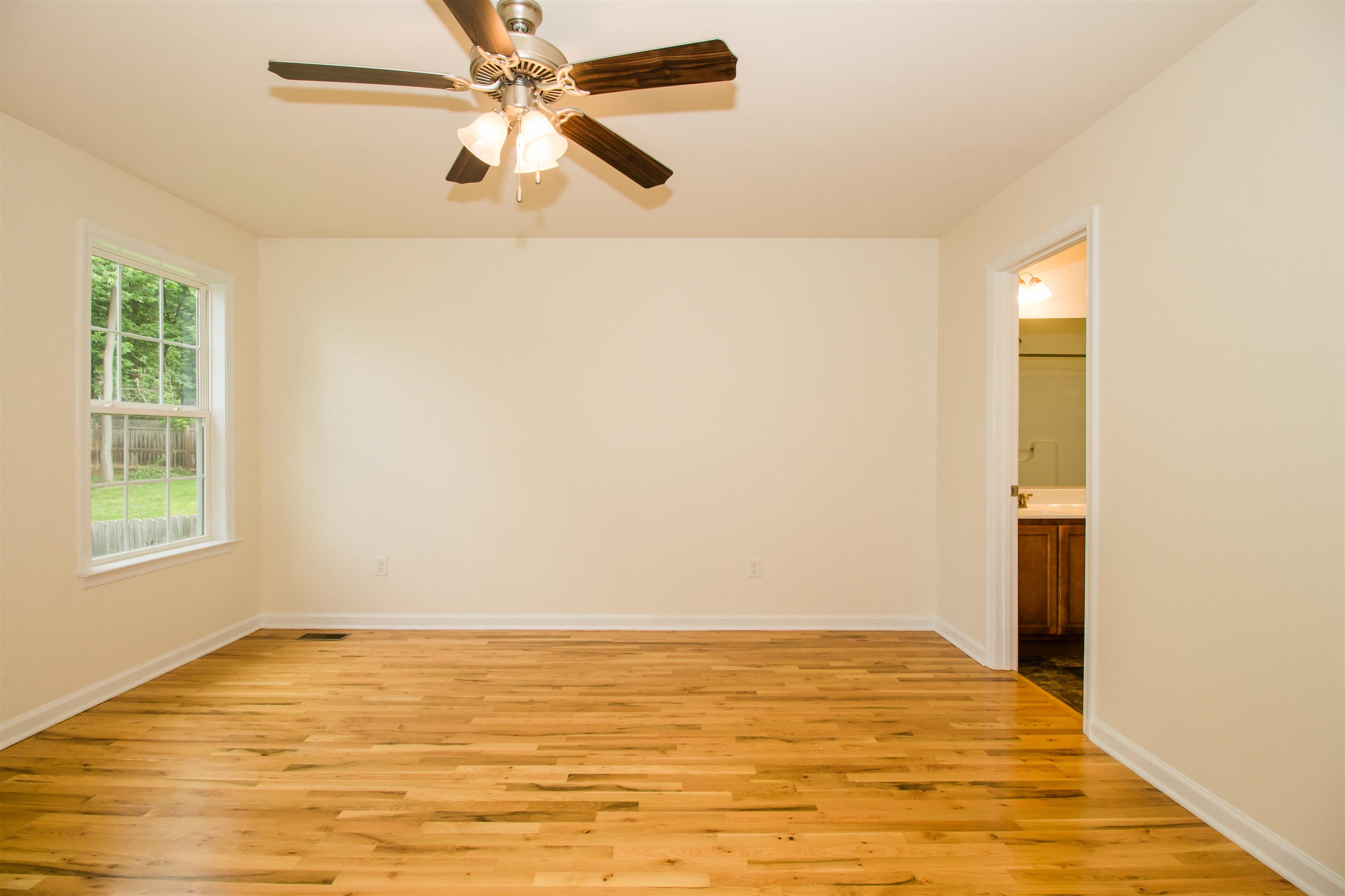 321 STICKLEY ST, MOUNT JACKSON, Virginia 22842, 3 Bedrooms Bedrooms, ,2 BathroomsBathrooms,Residential,321 STICKLEY ST,664980 MLS # 664980