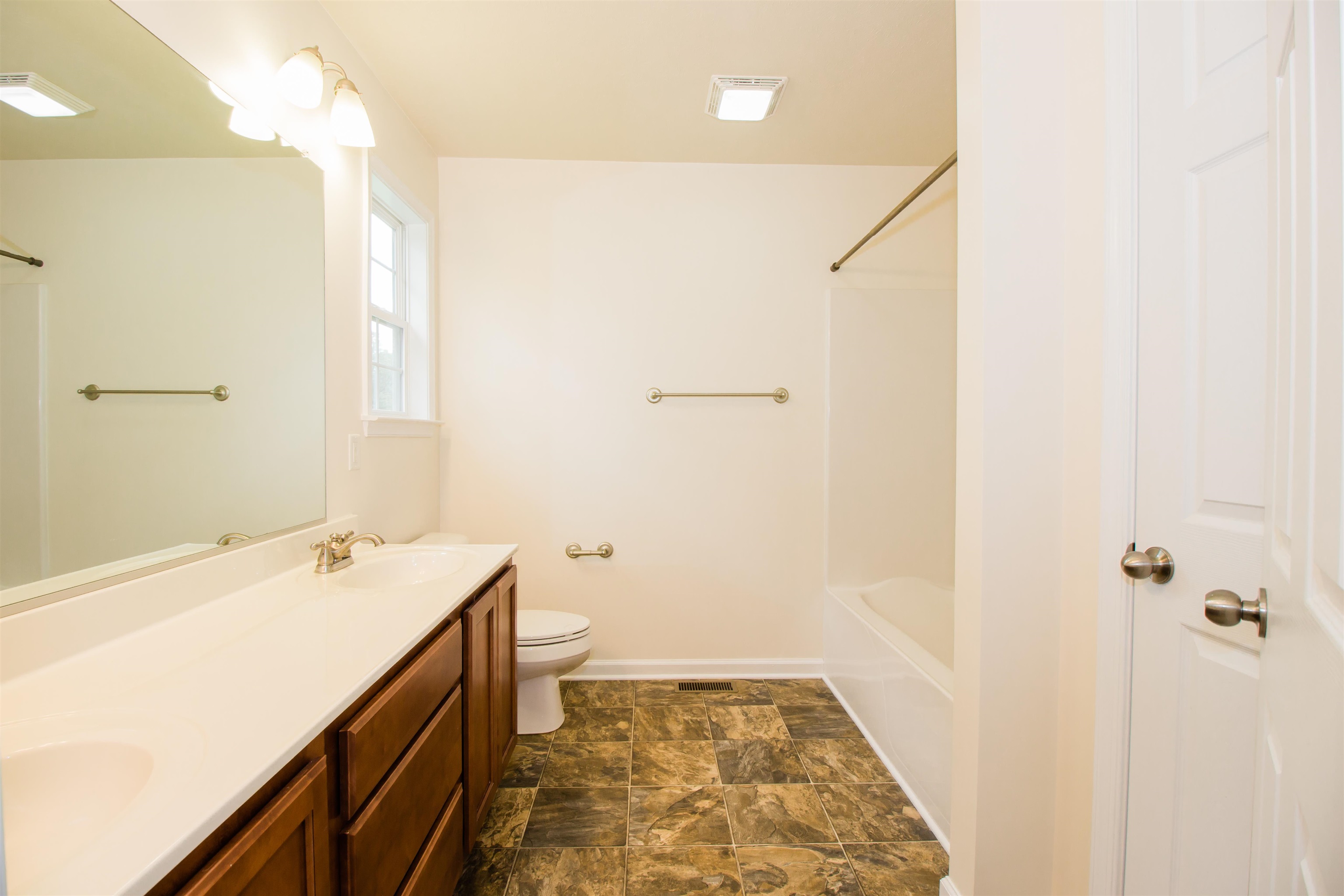 321 STICKLEY ST, MOUNT JACKSON, Virginia 22842, 3 Bedrooms Bedrooms, ,2 BathroomsBathrooms,Residential,321 STICKLEY ST,664980 MLS # 664980