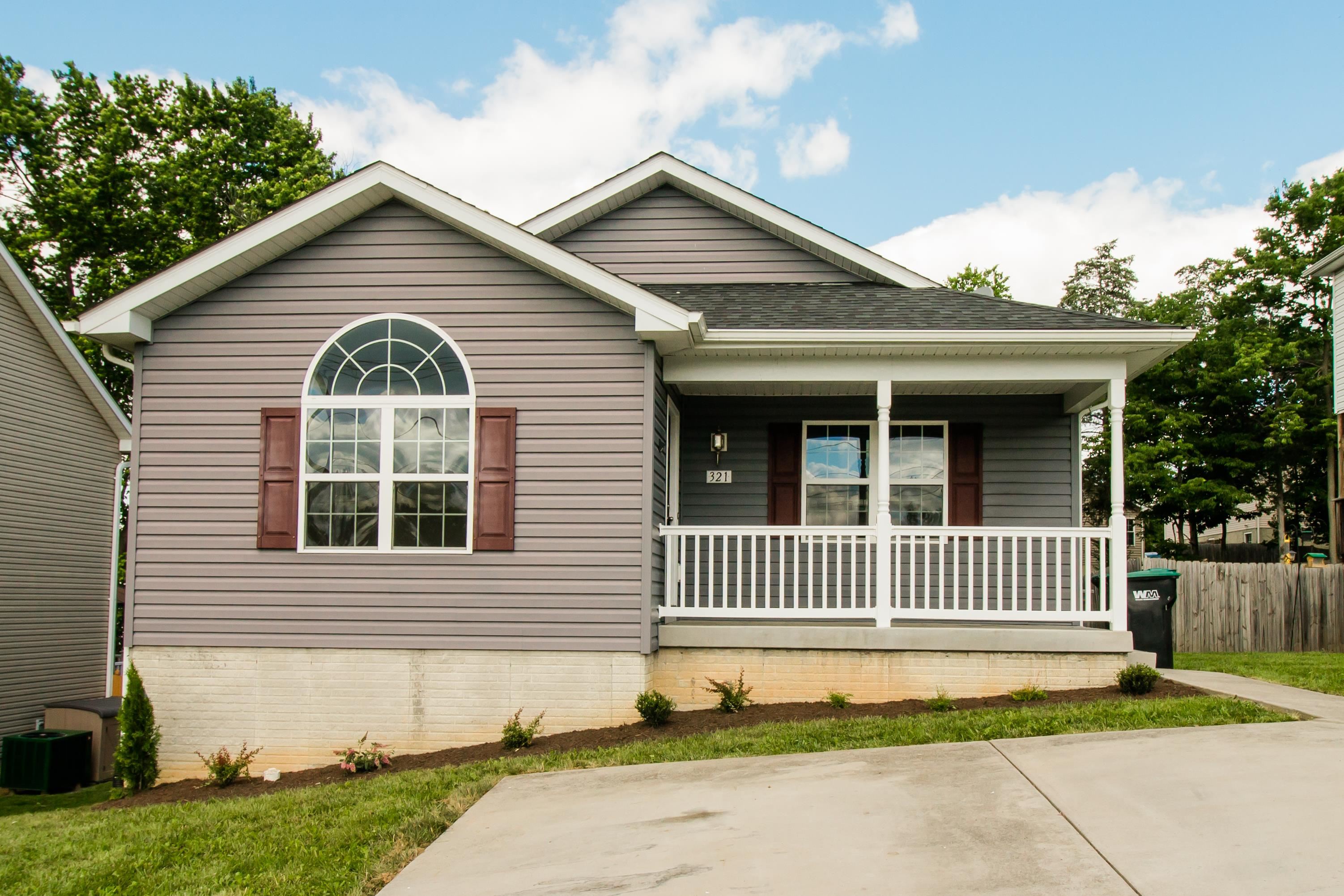 321 STICKLEY ST, MOUNT JACKSON, Virginia 22842, 3 Bedrooms Bedrooms, ,2 BathroomsBathrooms,Residential,321 STICKLEY ST,664980 MLS # 664980