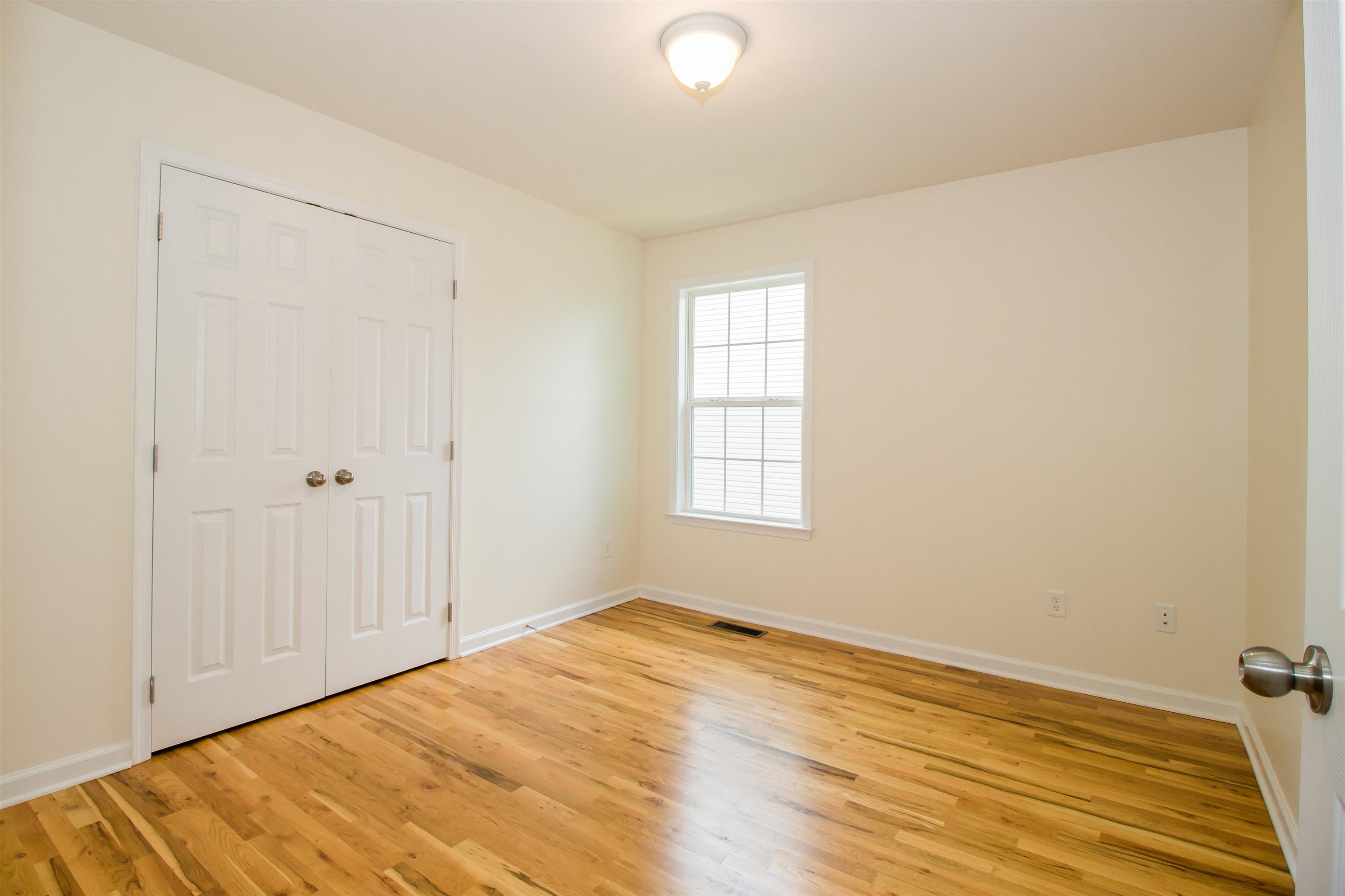 321 STICKLEY ST, MOUNT JACKSON, Virginia 22842, 3 Bedrooms Bedrooms, ,2 BathroomsBathrooms,Residential,321 STICKLEY ST,664980 MLS # 664980