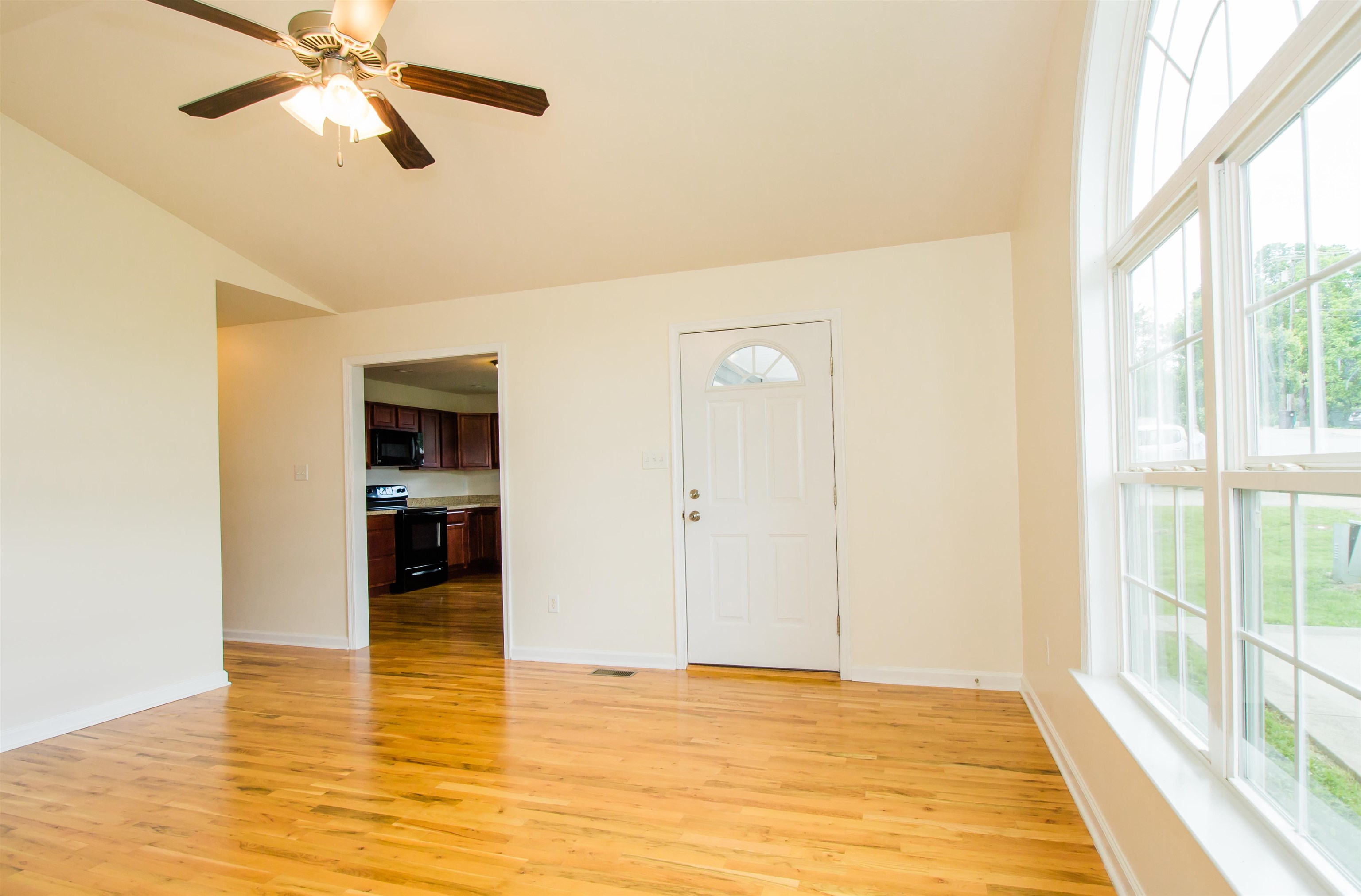 321 STICKLEY ST, MOUNT JACKSON, Virginia 22842, 3 Bedrooms Bedrooms, ,2 BathroomsBathrooms,Residential,321 STICKLEY ST,664980 MLS # 664980