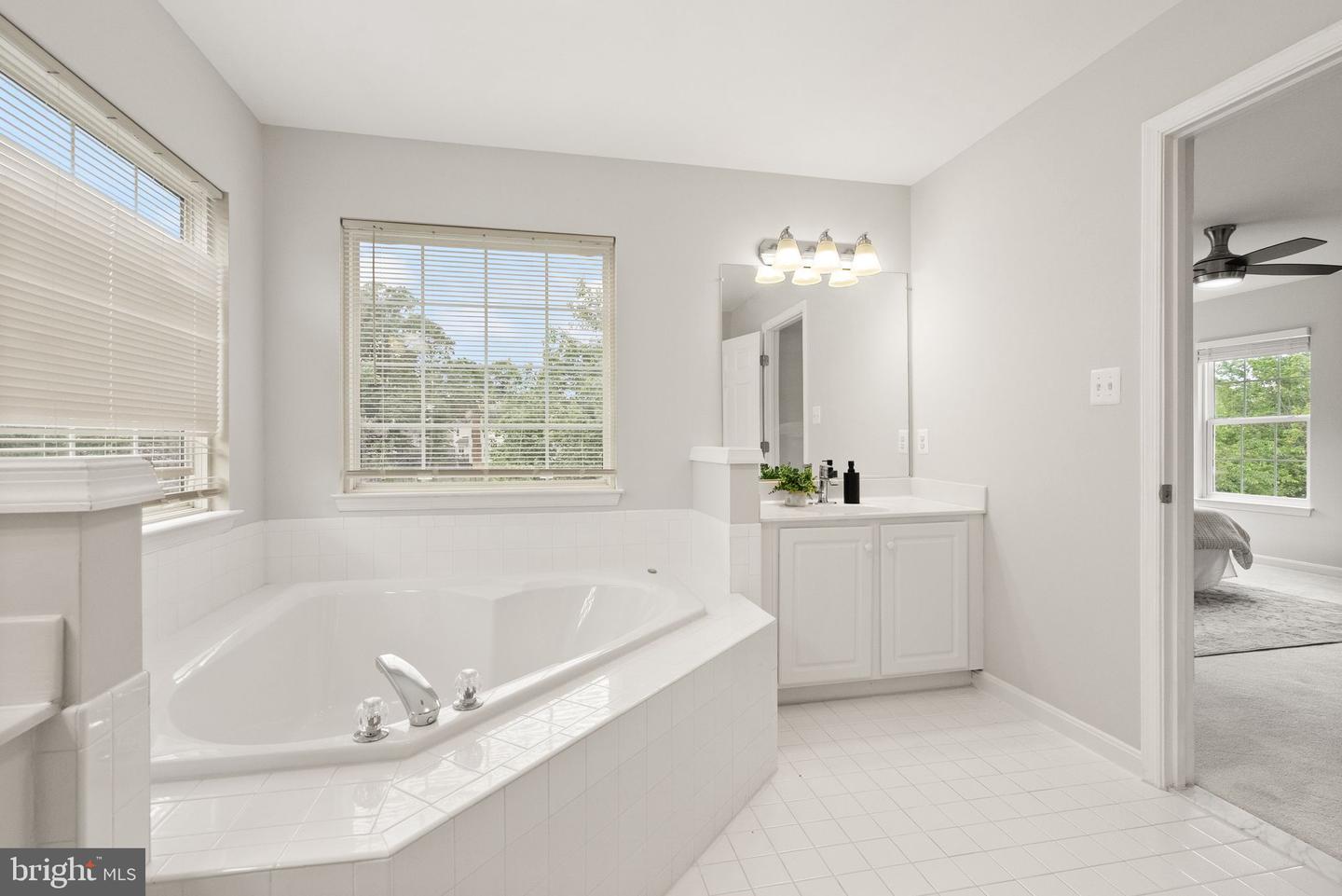6608 SCHURTZ ST, ALEXANDRIA, Virginia 22310, 4 Bedrooms Bedrooms, ,4 BathroomsBathrooms,Residential,For sale,6608 SCHURTZ ST,VAFX2242942 MLS # VAFX2242942