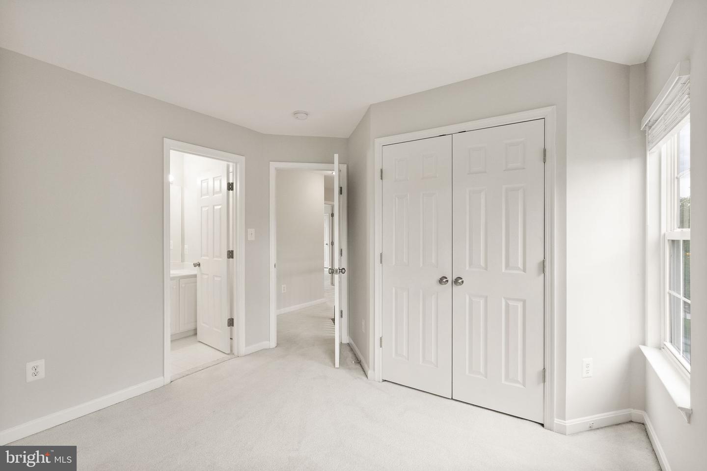 6608 SCHURTZ ST, ALEXANDRIA, Virginia 22310, 4 Bedrooms Bedrooms, ,4 BathroomsBathrooms,Residential,For sale,6608 SCHURTZ ST,VAFX2242942 MLS # VAFX2242942