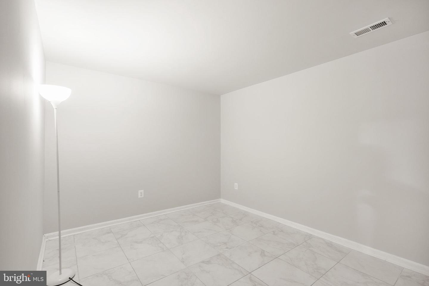 6608 SCHURTZ ST, ALEXANDRIA, Virginia 22310, 4 Bedrooms Bedrooms, ,4 BathroomsBathrooms,Residential,For sale,6608 SCHURTZ ST,VAFX2242942 MLS # VAFX2242942