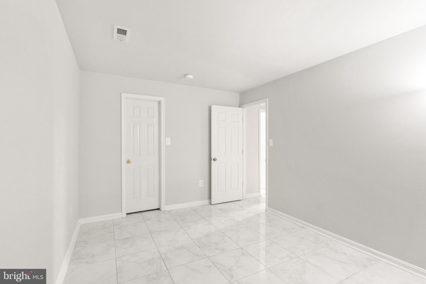 6608 SCHURTZ ST, ALEXANDRIA, Virginia 22310, 4 Bedrooms Bedrooms, ,4 BathroomsBathrooms,Residential,For sale,6608 SCHURTZ ST,VAFX2242942 MLS # VAFX2242942