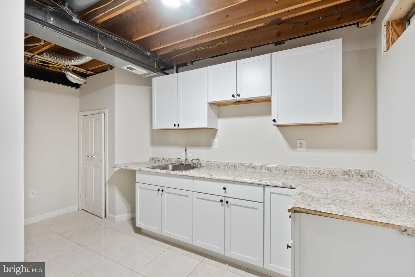 6608 SCHURTZ ST, ALEXANDRIA, Virginia 22310, 4 Bedrooms Bedrooms, ,4 BathroomsBathrooms,Residential,For sale,6608 SCHURTZ ST,VAFX2242942 MLS # VAFX2242942