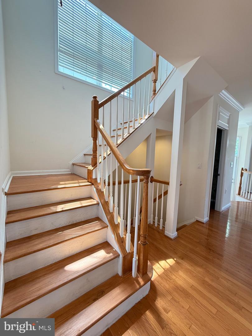 16321 FLOTSAM LN, WOODBRIDGE, Virginia 22191, 3 Bedrooms Bedrooms, ,3 BathroomsBathrooms,Residential,For sale,16321 FLOTSAM LN,VAPW2095482 MLS # VAPW2095482
