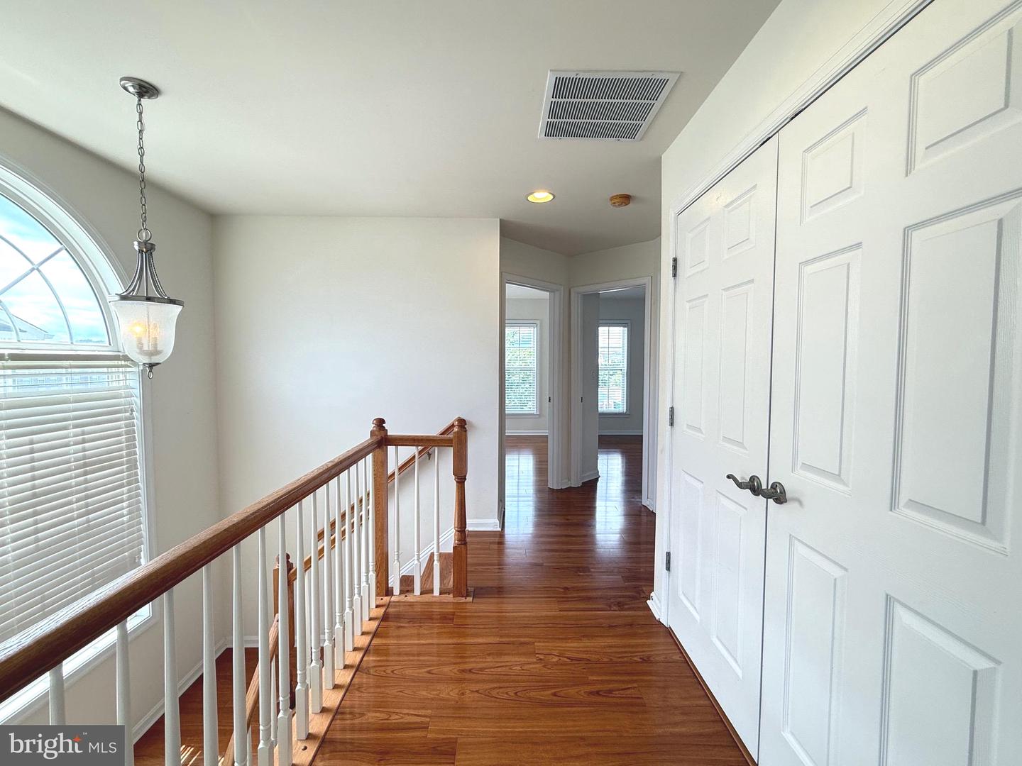 16321 FLOTSAM LN, WOODBRIDGE, Virginia 22191, 3 Bedrooms Bedrooms, ,3 BathroomsBathrooms,Residential,For sale,16321 FLOTSAM LN,VAPW2095482 MLS # VAPW2095482