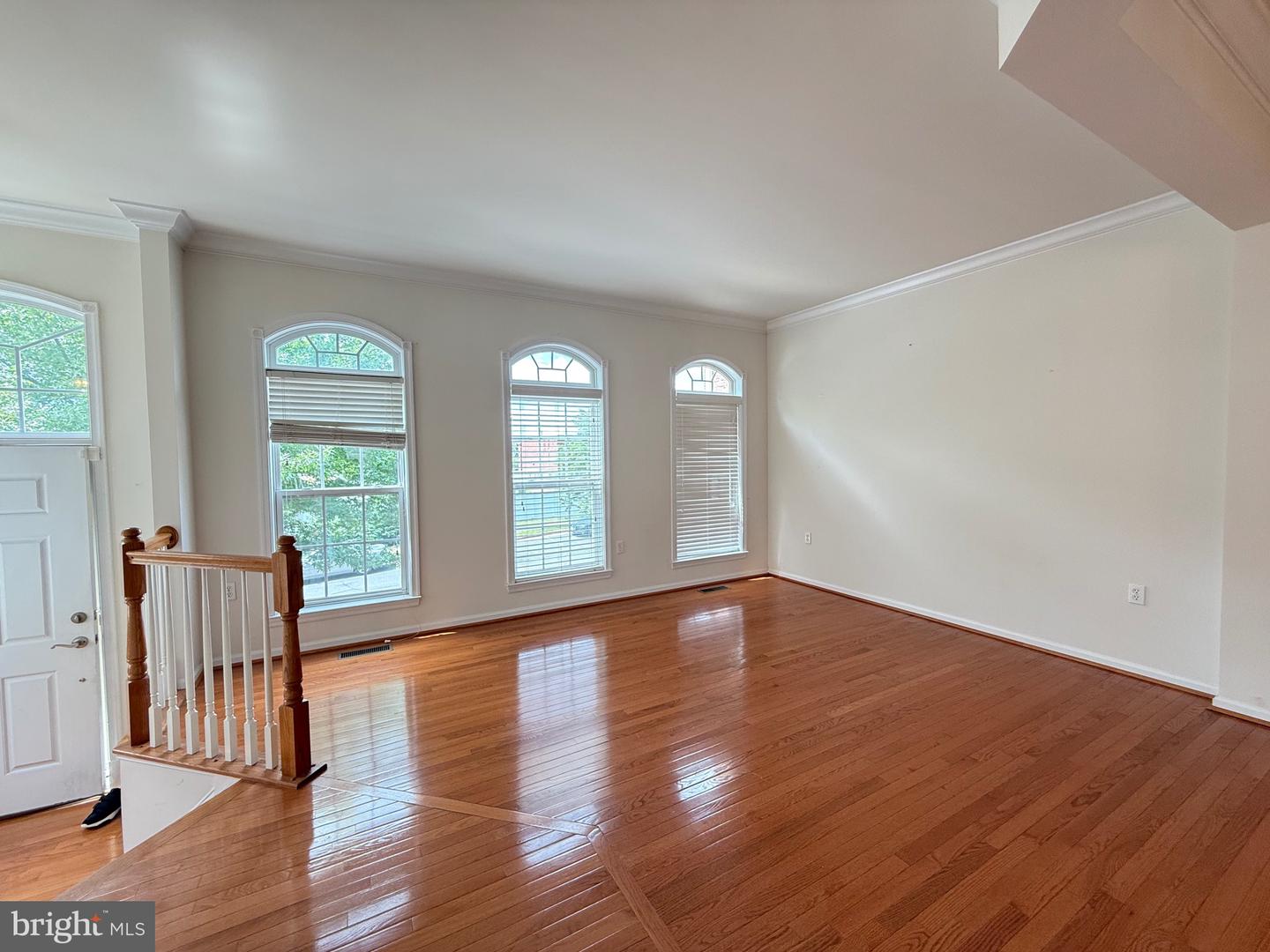 16321 FLOTSAM LN, WOODBRIDGE, Virginia 22191, 3 Bedrooms Bedrooms, ,3 BathroomsBathrooms,Residential,For sale,16321 FLOTSAM LN,VAPW2095482 MLS # VAPW2095482