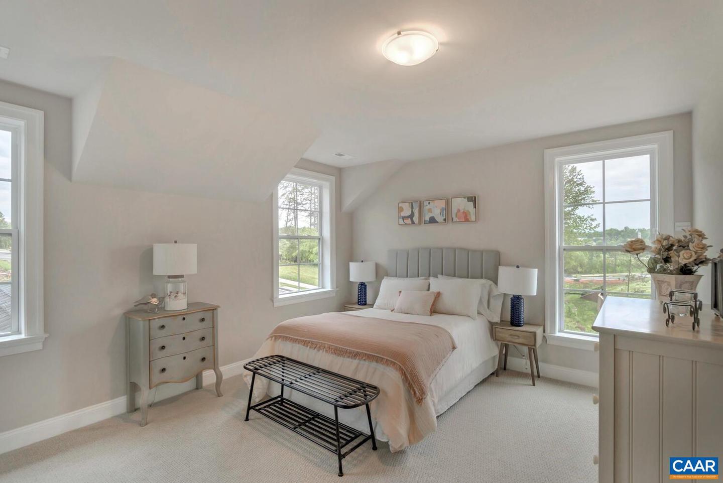 3 FARROW TERRACE, CHARLOTTESVILLE, Virginia 22901, 3 Bedrooms Bedrooms, ,2 BathroomsBathrooms,Residential,For sale,3 FARROW TERRACE,664920 MLS # 664920
