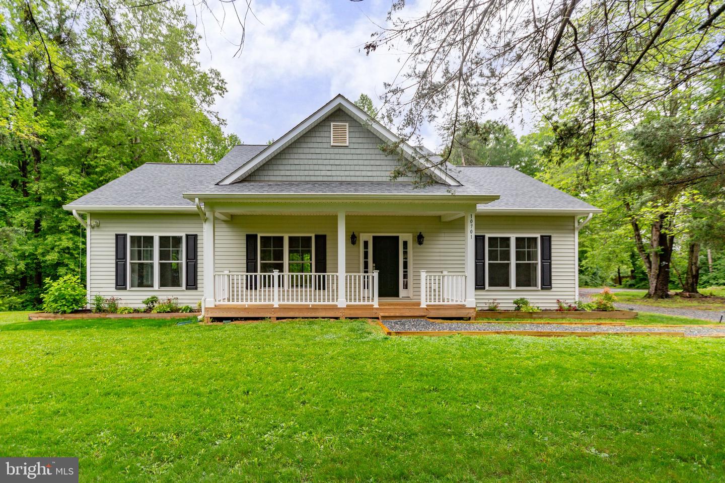 10701 THOMPSON LN, SPOTSYLVANIA, Virginia 22551, 3 Bedrooms Bedrooms, ,2 BathroomsBathrooms,Residential,For sale,10701 THOMPSON LN,VASP2033412 MLS # VASP2033412