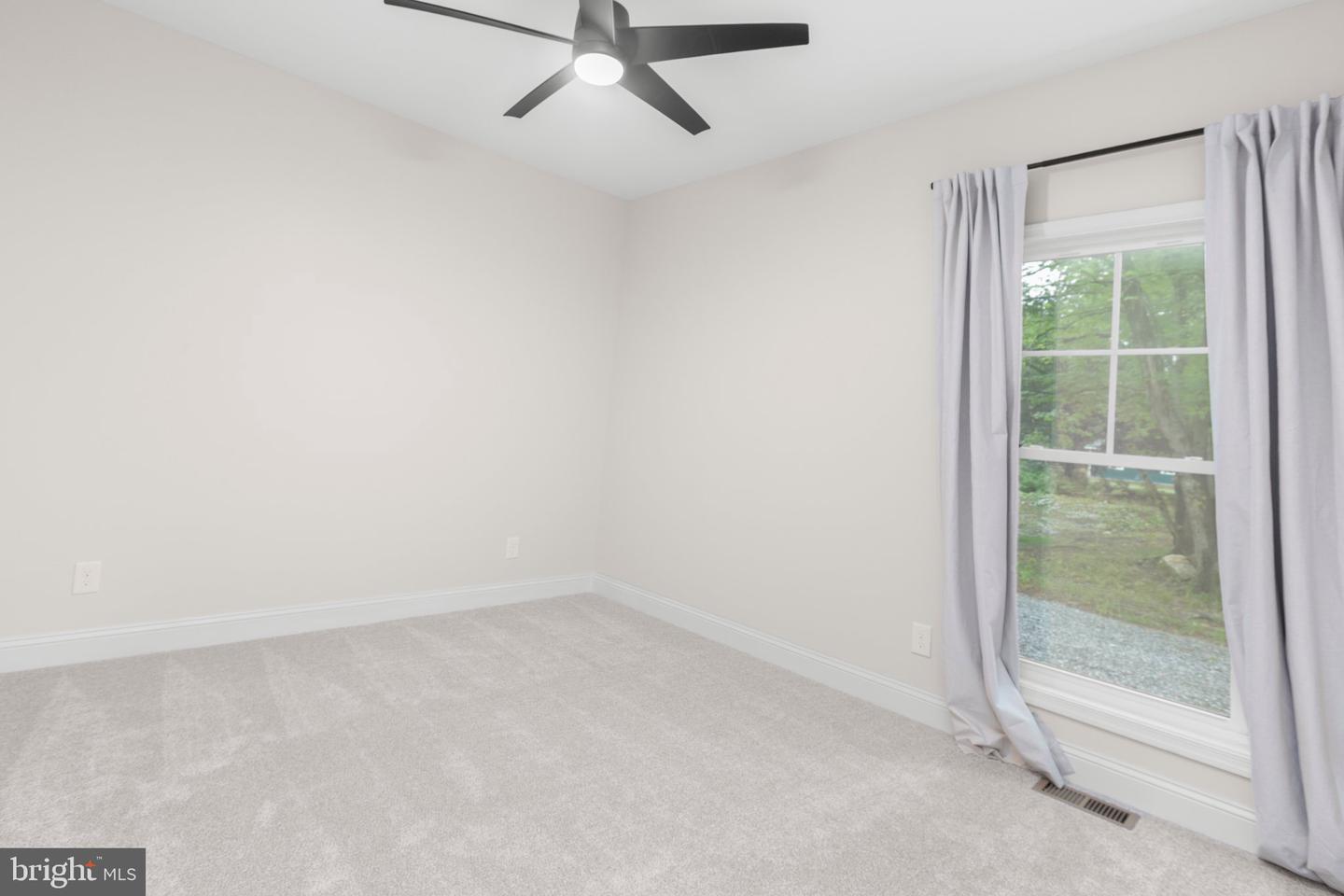 10701 THOMPSON LN, SPOTSYLVANIA, Virginia 22551, 3 Bedrooms Bedrooms, ,2 BathroomsBathrooms,Residential,For sale,10701 THOMPSON LN,VASP2033412 MLS # VASP2033412
