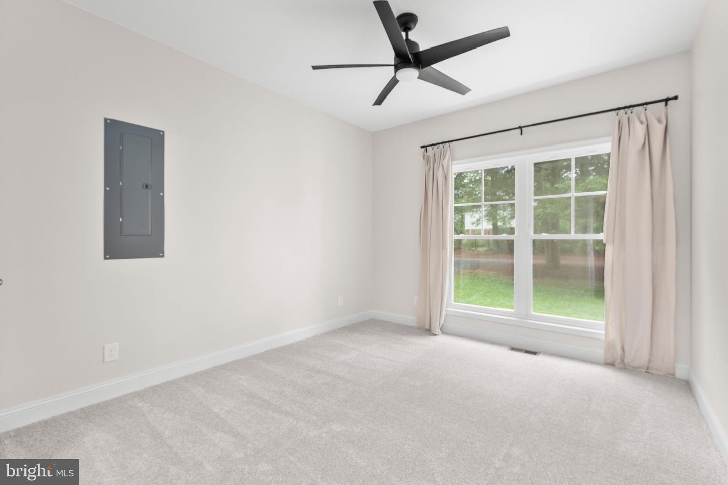 10701 THOMPSON LN, SPOTSYLVANIA, Virginia 22551, 3 Bedrooms Bedrooms, ,2 BathroomsBathrooms,Residential,For sale,10701 THOMPSON LN,VASP2033412 MLS # VASP2033412
