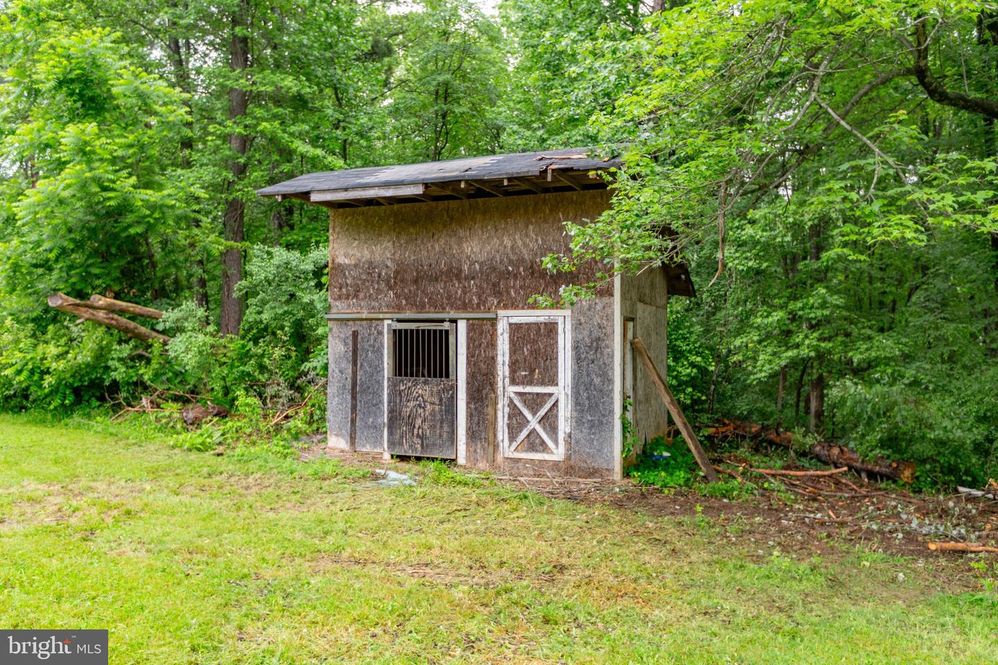 10701 THOMPSON LN, SPOTSYLVANIA, Virginia 22551, 3 Bedrooms Bedrooms, ,2 BathroomsBathrooms,Residential,For sale,10701 THOMPSON LN,VASP2033412 MLS # VASP2033412