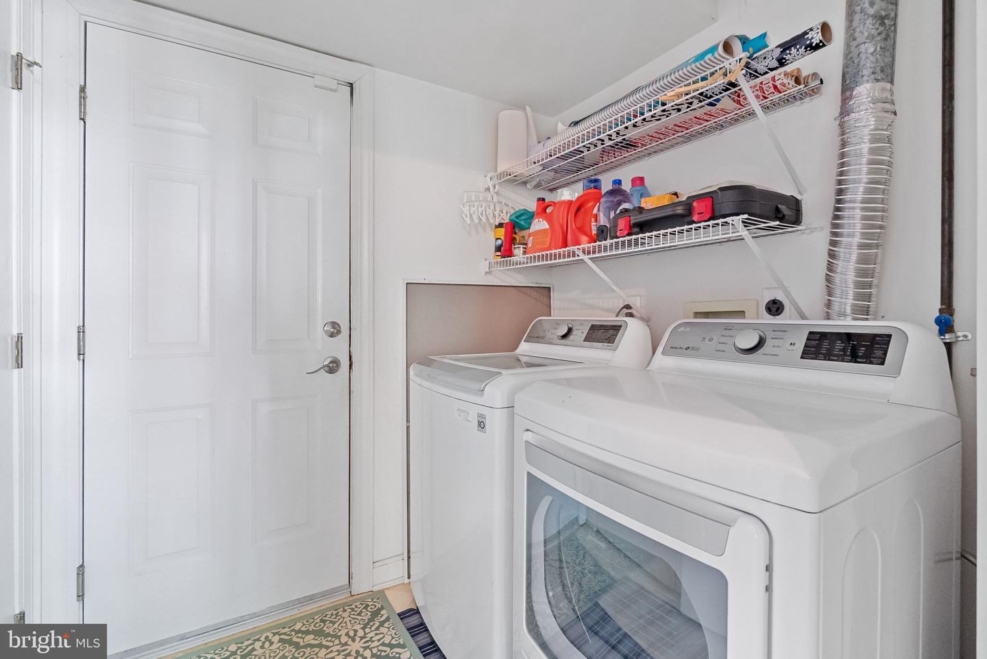 4320 THOMAS BRIGADE LN, FAIRFAX, Virginia 22033, 3 Bedrooms Bedrooms, ,2 BathroomsBathrooms,Residential,For sale,4320 THOMAS BRIGADE LN,VAFX2243038 MLS # VAFX2243038