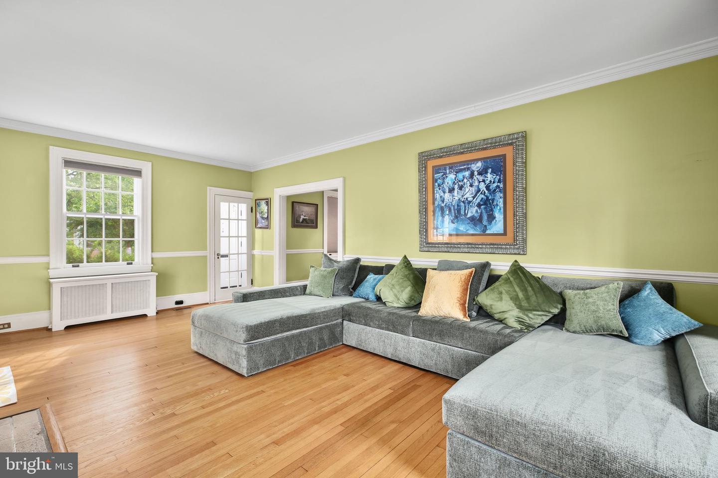 1107 KENMORE AVE, FREDERICKSBURG, Virginia 22401, 4 Bedrooms Bedrooms, ,1 BathroomBathrooms,Residential,For sale,1107 KENMORE AVE,VAFB2008296 MLS # VAFB2008296