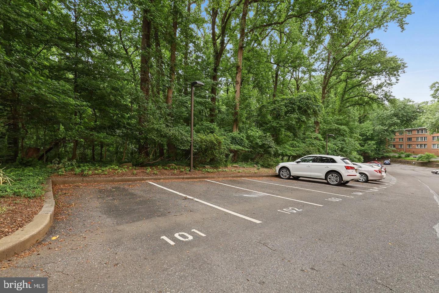 4200 CATHEDRAL AVE NW #1018, WASHINGTON, District Of Columbia 20016, 1 Bedroom Bedrooms, ,1 BathroomBathrooms,Residential,For sale,4200 CATHEDRAL AVE NW #1018,DCDC2202366 MLS # DCDC2202366