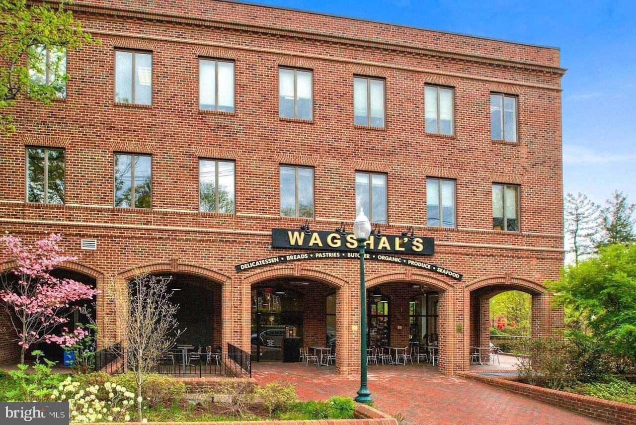4200 CATHEDRAL AVE NW #1018, WASHINGTON, District Of Columbia 20016, 1 Bedroom Bedrooms, ,1 BathroomBathrooms,Residential,For sale,4200 CATHEDRAL AVE NW #1018,DCDC2202366 MLS # DCDC2202366