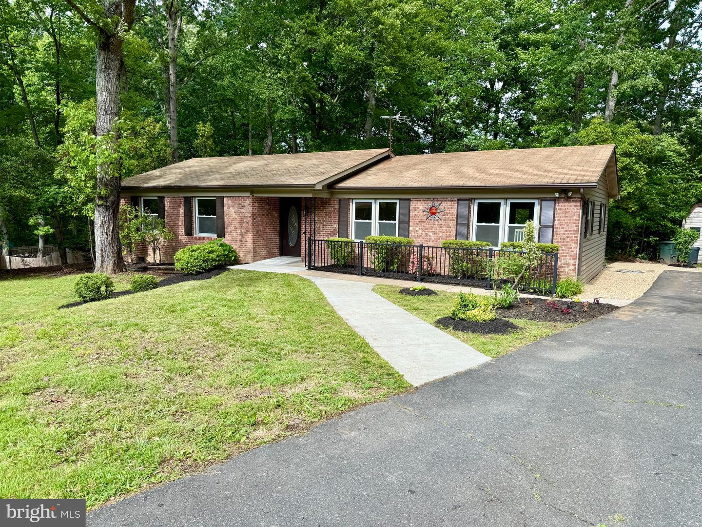 19 GREENRIDGE DR, STAFFORD, Virginia 22554, 3 Bedrooms Bedrooms, ,2 BathroomsBathrooms,Residential,For sale,19 GREENRIDGE DR,VAST2039202 MLS # VAST2039202