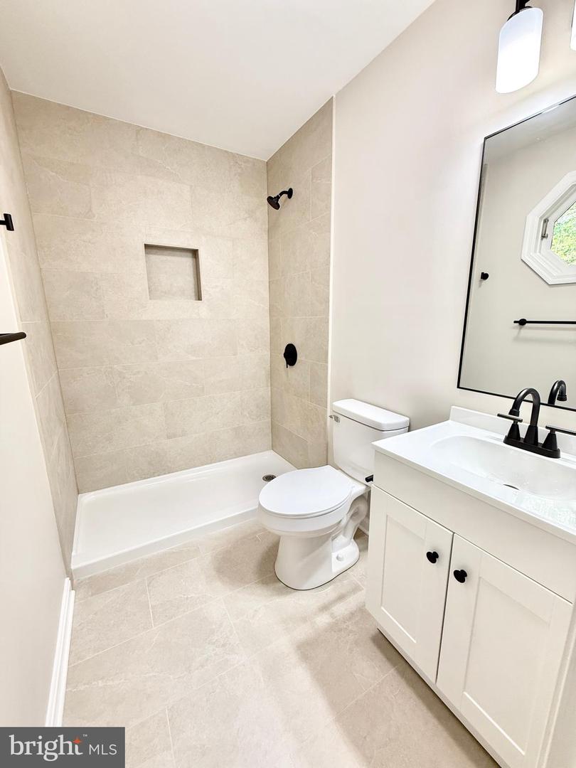 19 GREENRIDGE DR, STAFFORD, Virginia 22554, 3 Bedrooms Bedrooms, ,2 BathroomsBathrooms,Residential,For sale,19 GREENRIDGE DR,VAST2039202 MLS # VAST2039202