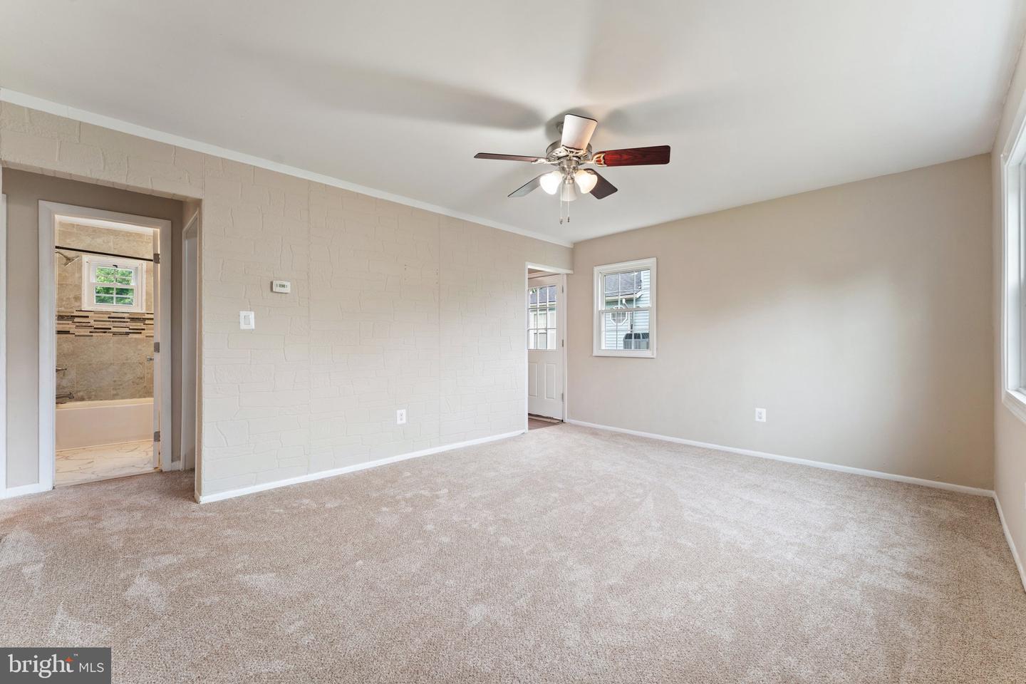 145 MARTIN DR, MANASSAS PARK, Virginia 20111, 3 Bedrooms Bedrooms, ,1 BathroomBathrooms,Residential,For sale,145 MARTIN DR,VAMP2003064 MLS # VAMP2003064