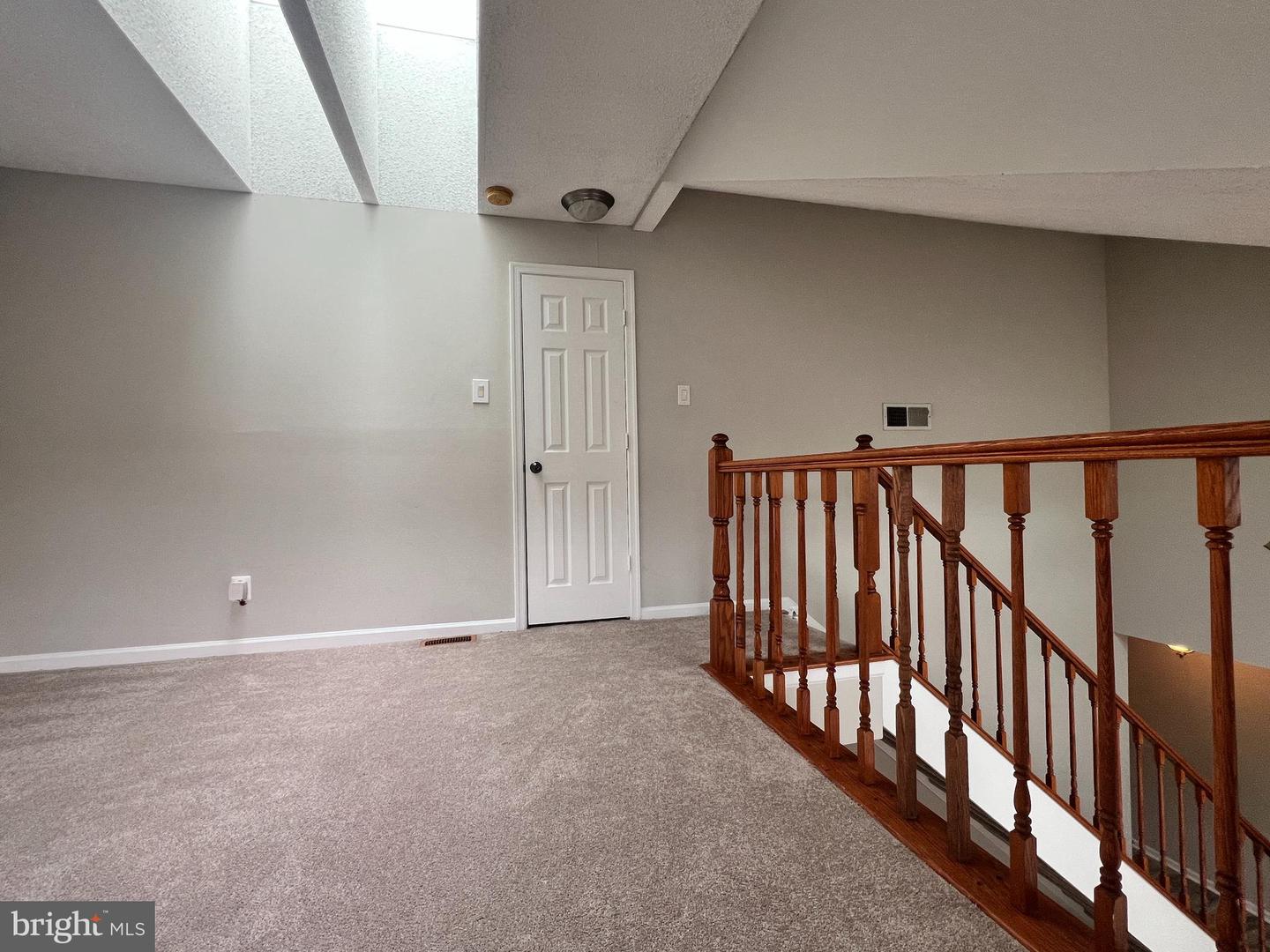 12106 GREENWAY CT #302, FAIRFAX, Virginia 22033, 3 Bedrooms Bedrooms, ,2 BathroomsBathrooms,Residential,For sale,12106 GREENWAY CT #302,VAFX2243030 MLS # VAFX2243030