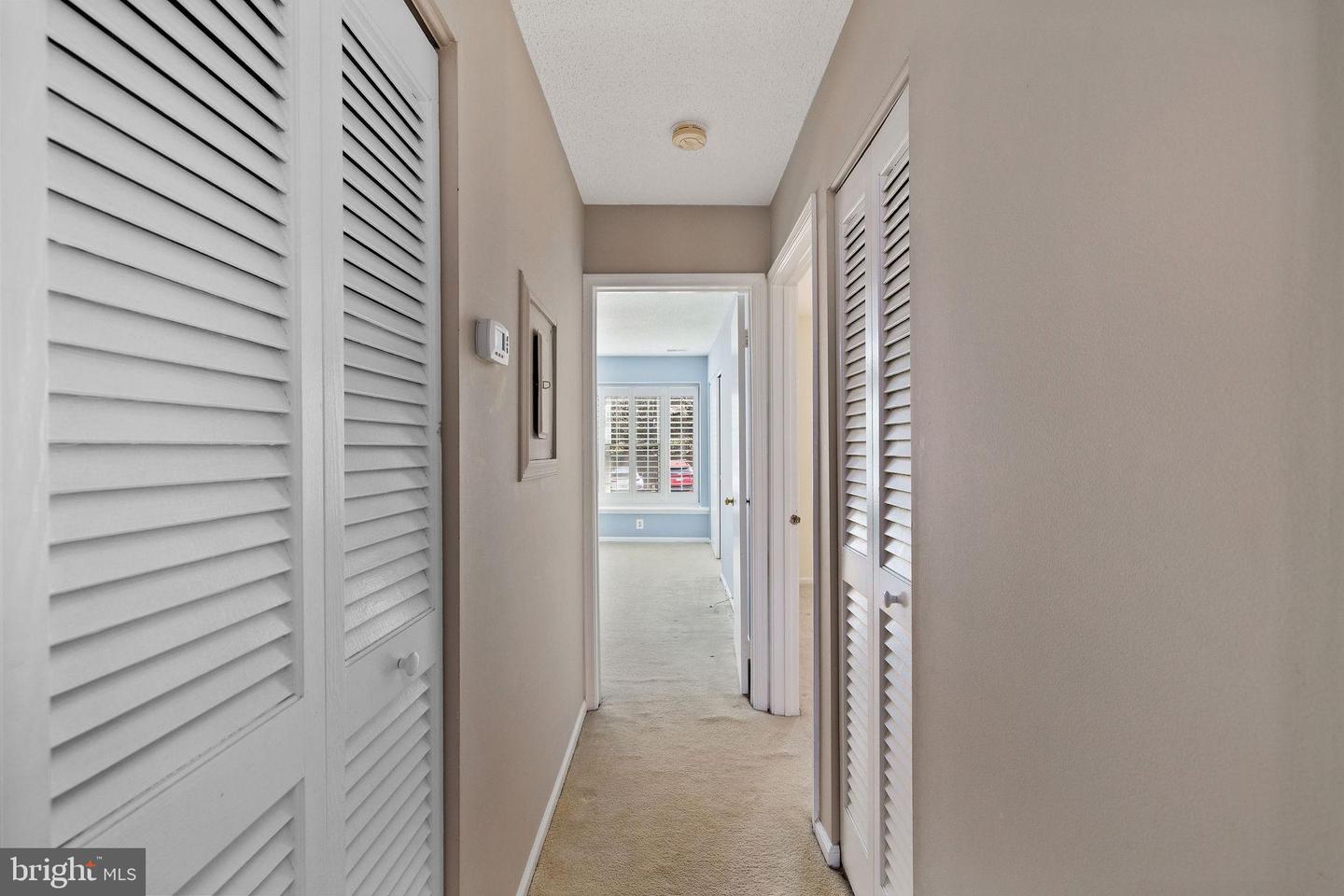 7596-I LAKESIDE VILLAGE DR, FALLS CHURCH, Virginia 22042, 2 Bedrooms Bedrooms, ,2 BathroomsBathrooms,Residential,For sale,7596-I LAKESIDE VILLAGE DR,VAFX2243034 MLS # VAFX2243034
