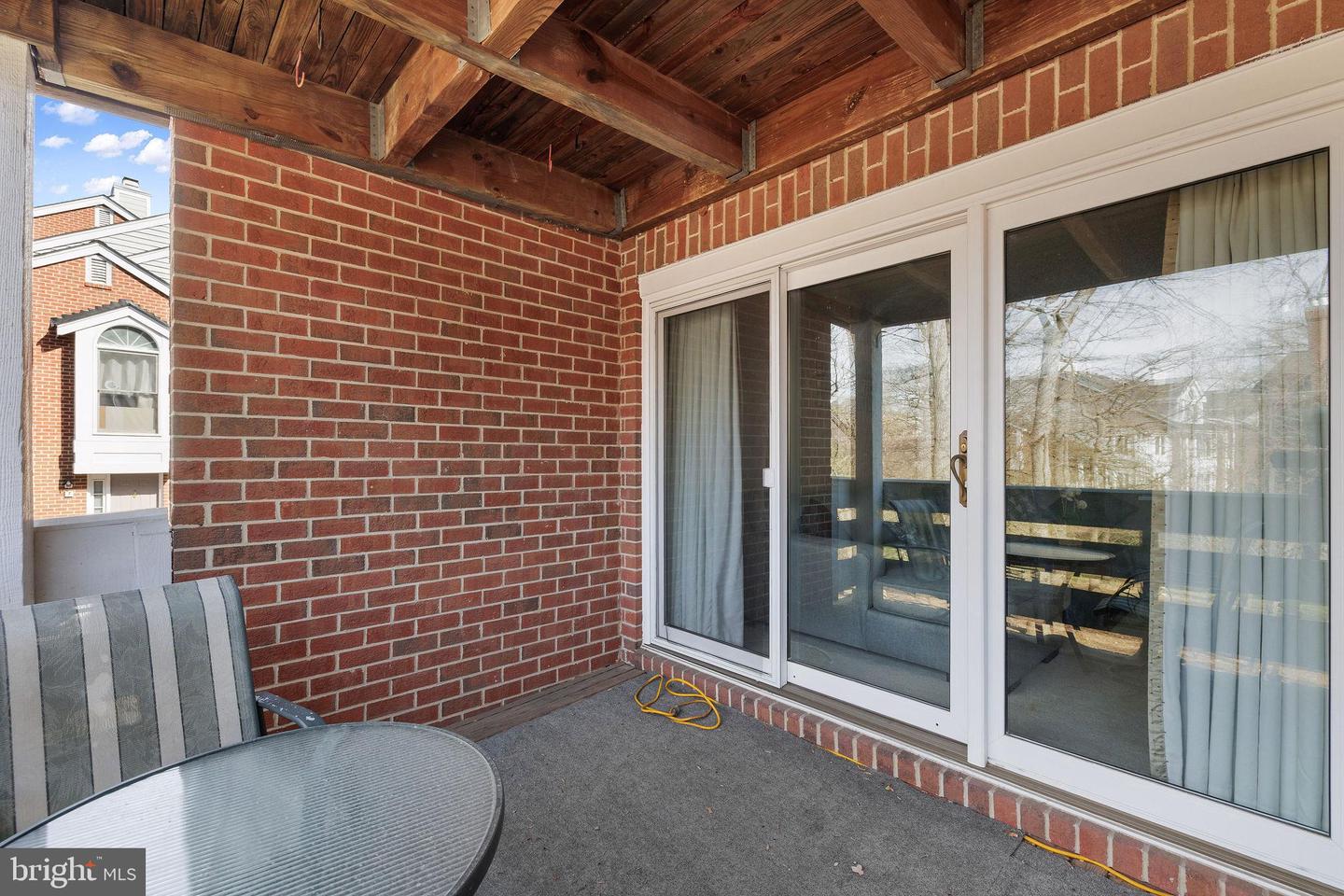 7596-I LAKESIDE VILLAGE DR, FALLS CHURCH, Virginia 22042, 2 Bedrooms Bedrooms, ,2 BathroomsBathrooms,Residential,For sale,7596-I LAKESIDE VILLAGE DR,VAFX2243034 MLS # VAFX2243034