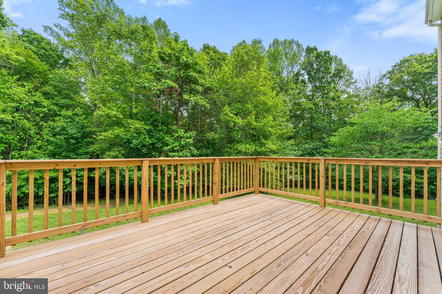 183 LAKELAND ROAD, STAFFORD, Virginia 22554, 5 Bedrooms Bedrooms, ,3 BathroomsBathrooms,Residential,For sale,183 LAKELAND ROAD,VAST2039190 MLS # VAST2039190