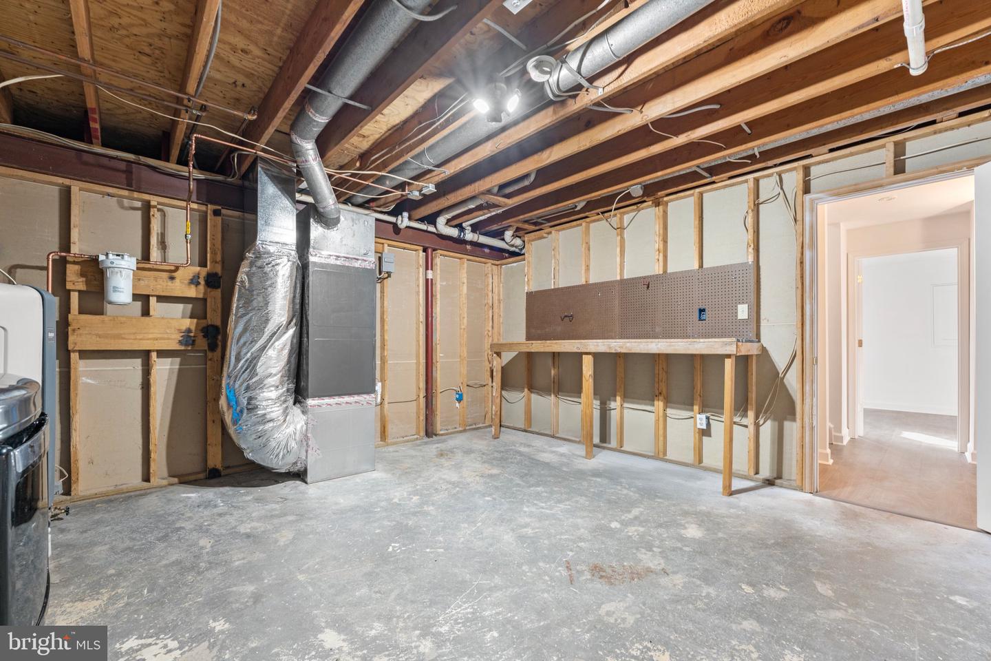 183 LAKELAND ROAD, STAFFORD, Virginia 22554, 5 Bedrooms Bedrooms, ,3 BathroomsBathrooms,Residential,For sale,183 LAKELAND ROAD,VAST2039190 MLS # VAST2039190