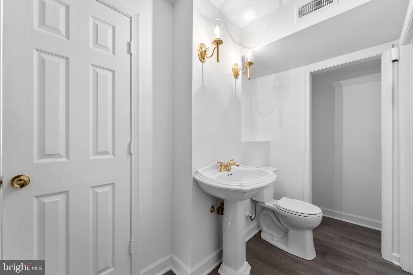 183 LAKELAND ROAD, STAFFORD, Virginia 22554, 5 Bedrooms Bedrooms, ,3 BathroomsBathrooms,Residential,For sale,183 LAKELAND ROAD,VAST2039190 MLS # VAST2039190