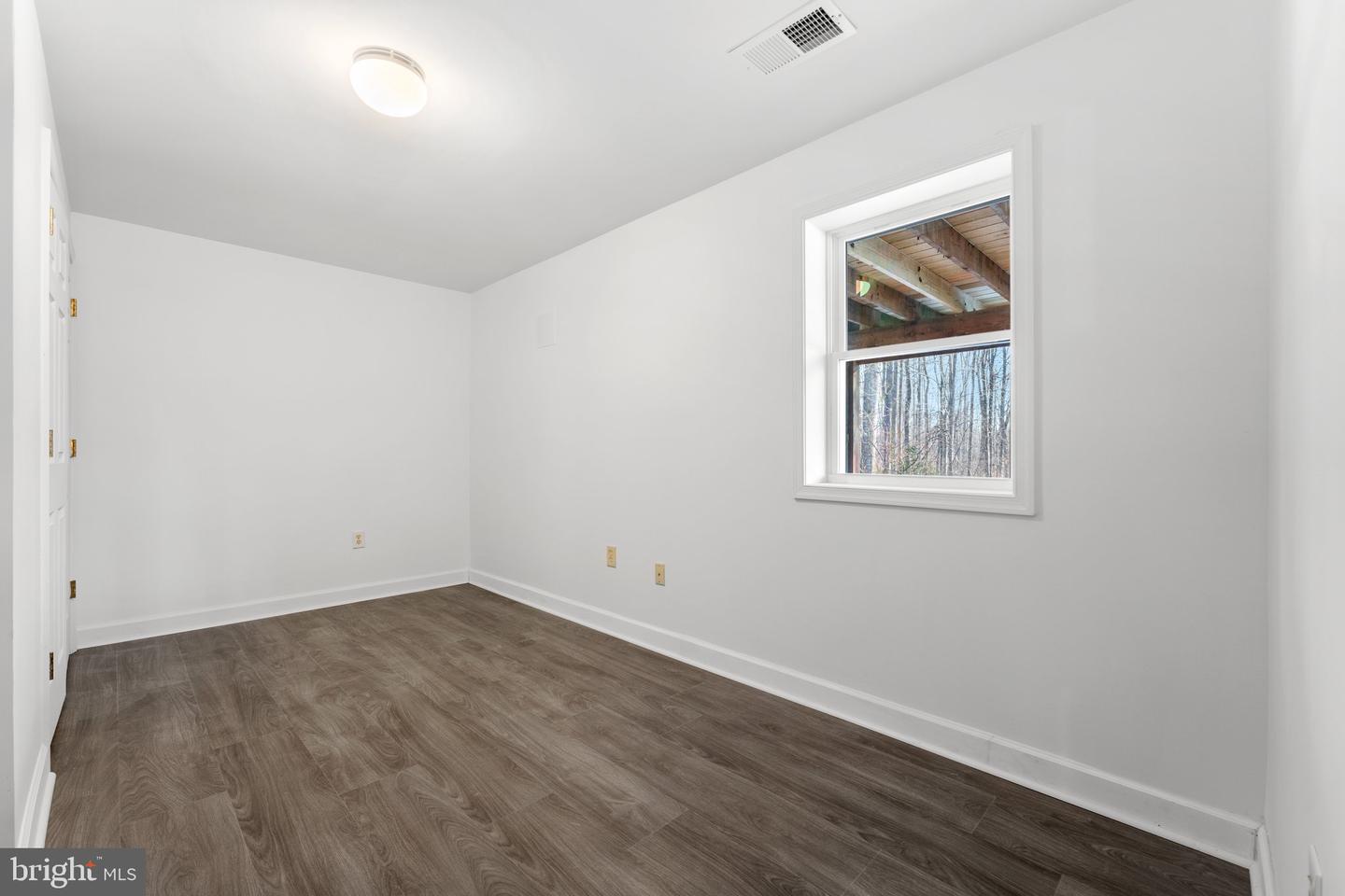 183 LAKELAND ROAD, STAFFORD, Virginia 22554, 5 Bedrooms Bedrooms, ,3 BathroomsBathrooms,Residential,For sale,183 LAKELAND ROAD,VAST2039190 MLS # VAST2039190