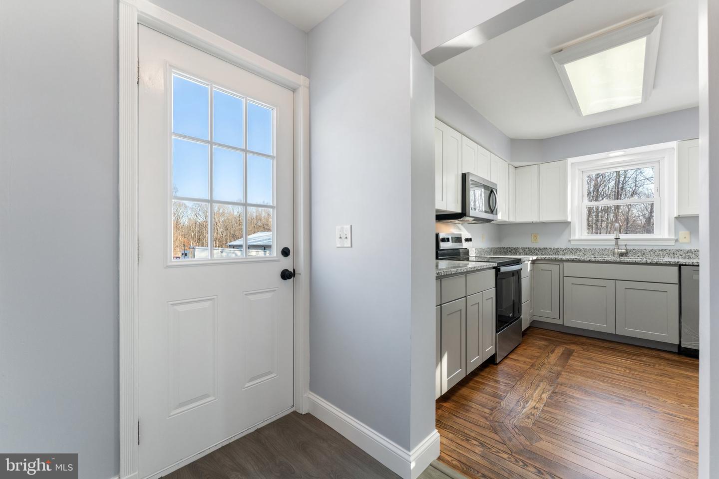 183 LAKELAND ROAD, STAFFORD, Virginia 22554, 5 Bedrooms Bedrooms, ,3 BathroomsBathrooms,Residential,For sale,183 LAKELAND ROAD,VAST2039190 MLS # VAST2039190
