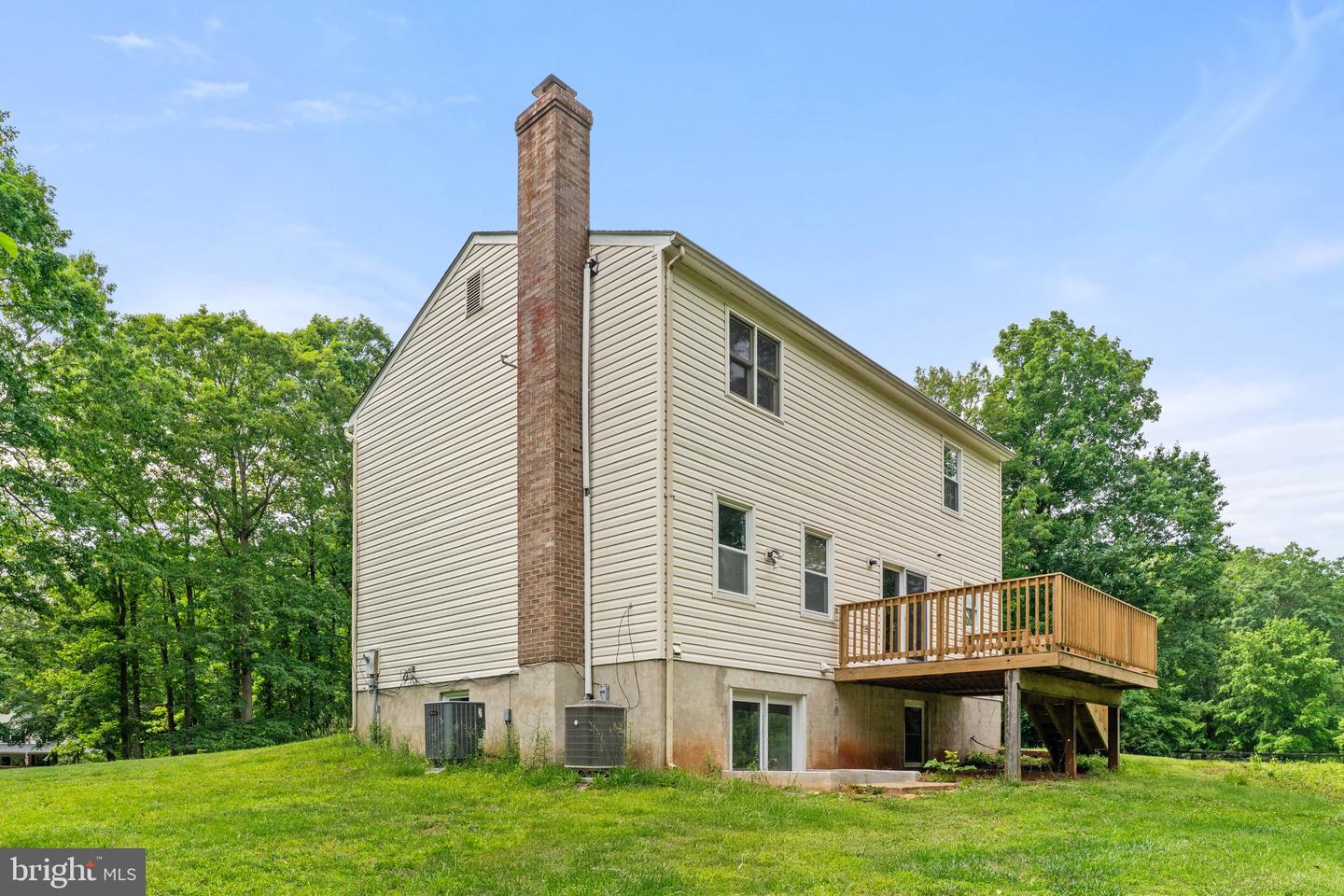183 LAKELAND ROAD, STAFFORD, Virginia 22554, 5 Bedrooms Bedrooms, ,3 BathroomsBathrooms,Residential,For sale,183 LAKELAND ROAD,VAST2039190 MLS # VAST2039190