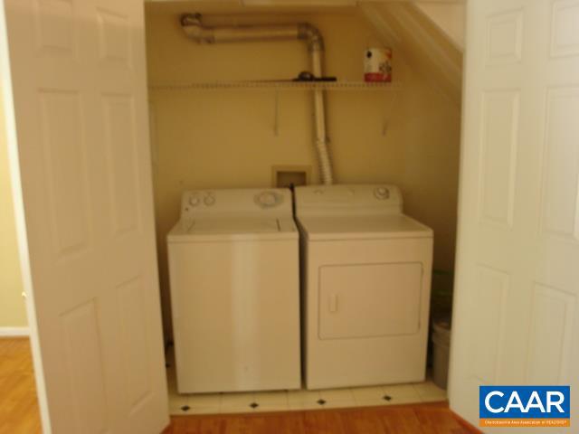 1245 CLIFDEN GREENE, CHARLOTTESVILLE, Virginia 22901, 3 Bedrooms Bedrooms, ,2 BathroomsBathrooms,Residential,For sale,1245 CLIFDEN GREENE,664928 MLS # 664928