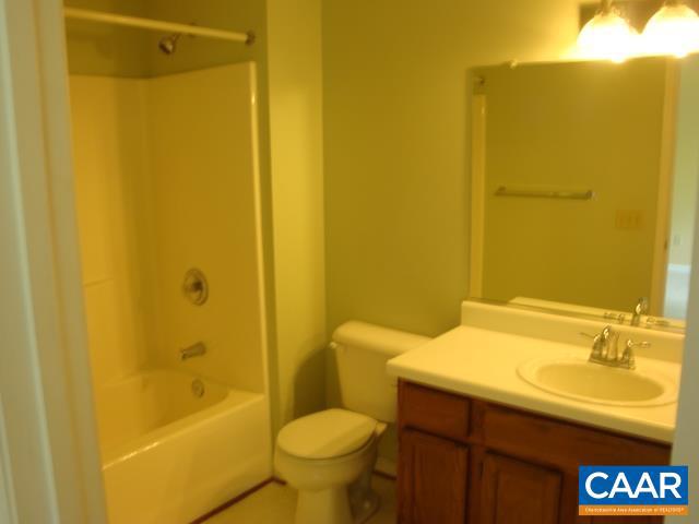 1245 CLIFDEN GREENE, CHARLOTTESVILLE, Virginia 22901, 3 Bedrooms Bedrooms, ,2 BathroomsBathrooms,Residential,For sale,1245 CLIFDEN GREENE,664928 MLS # 664928