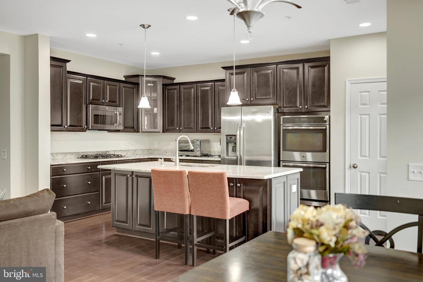 43469 TOWN GATE SQ, CHANTILLY, Virginia 20152, 3 Bedrooms Bedrooms, ,2 BathroomsBathrooms,Residential,For sale,43469 TOWN GATE SQ,VALO2097758 MLS # VALO2097758