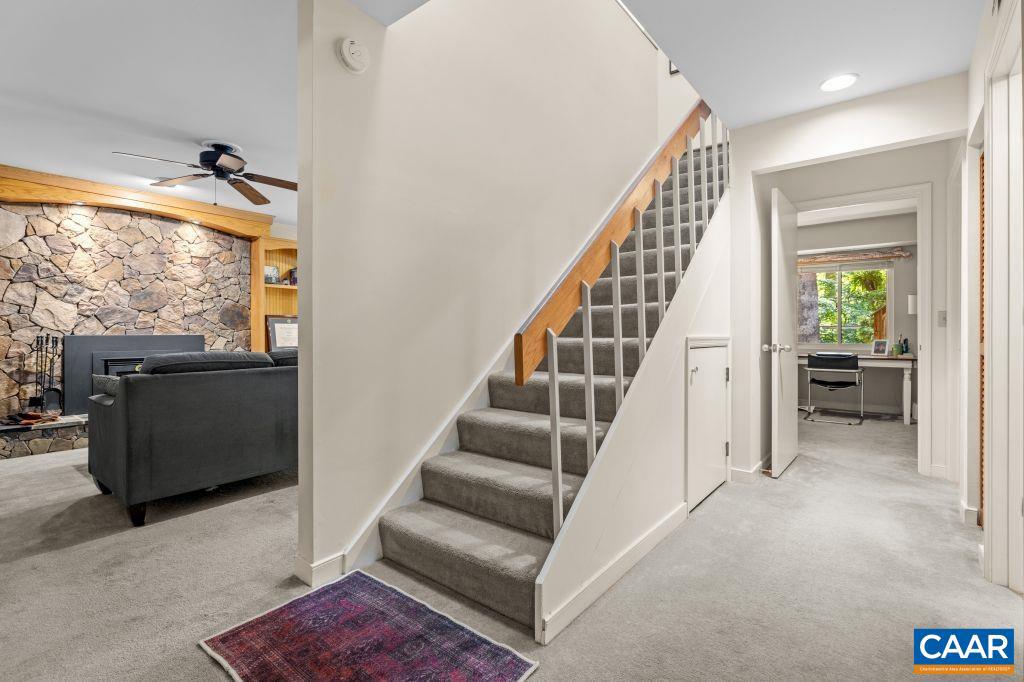 213 TURKEY RIDGE RD, CHARLOTTESVILLE, Virginia 22903, 3 Bedrooms Bedrooms, ,2 BathroomsBathrooms,Residential,For sale,213 TURKEY RIDGE RD,664931 MLS # 664931