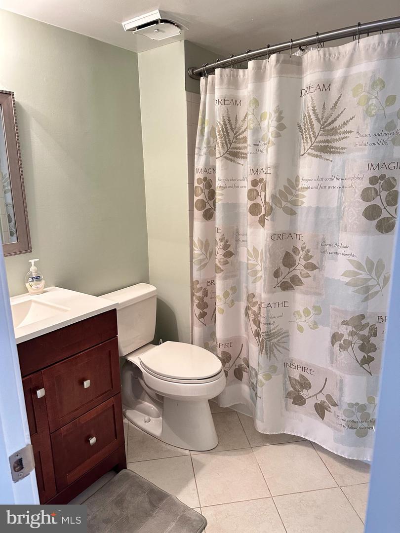 517 FLORIDA AVE #T4, HERNDON, Virginia 20170, 2 Bedrooms Bedrooms, ,2 BathroomsBathrooms,Residential,For sale,517 FLORIDA AVE #T4,VAFX2243058 MLS # VAFX2243058
