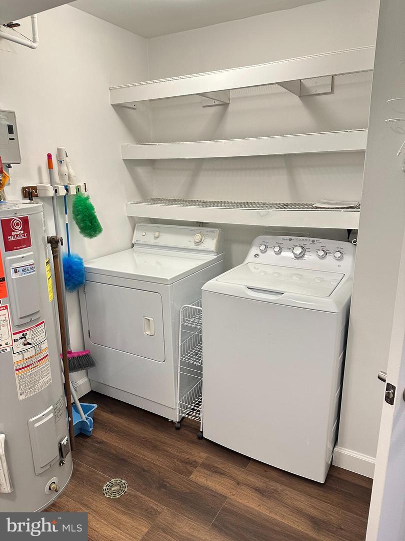 517 FLORIDA AVE #T4, HERNDON, Virginia 20170, 2 Bedrooms Bedrooms, ,2 BathroomsBathrooms,Residential,For sale,517 FLORIDA AVE #T4,VAFX2243058 MLS # VAFX2243058