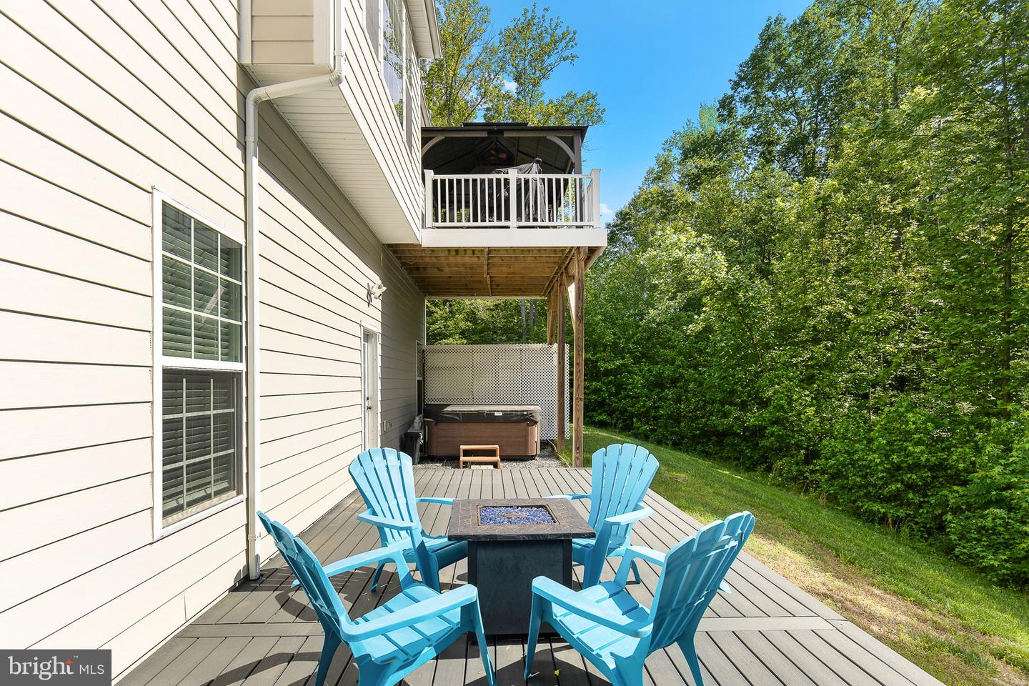 85 LOCKSLEY LN, FREDERICKSBURG, Virginia 22406, 5 Bedrooms Bedrooms, ,4 BathroomsBathrooms,Residential,For sale,85 LOCKSLEY LN,VAST2039192 MLS # VAST2039192