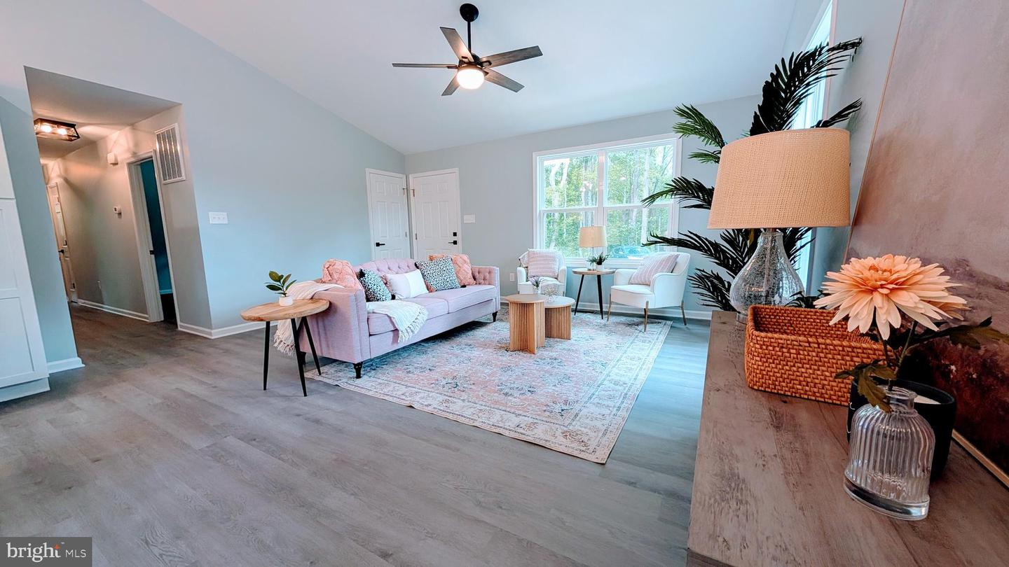 176 TUSSING LN, ROCHELLE, Virginia 22738, 3 Bedrooms Bedrooms, 7 Rooms Rooms,2 BathroomsBathrooms,Residential,For sale,176 TUSSING LN,VAMA2002244 MLS # VAMA2002244