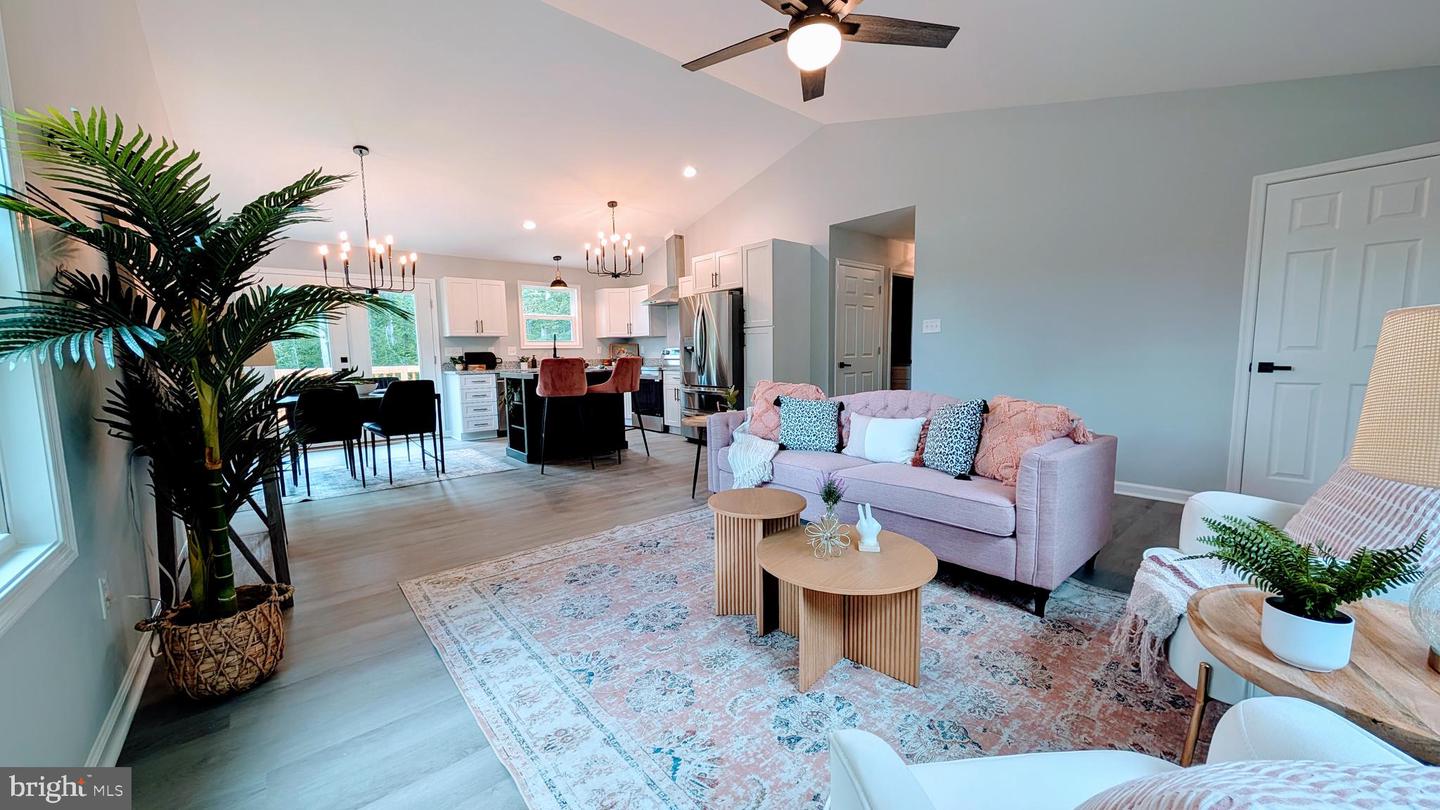 176 TUSSING LN, ROCHELLE, Virginia 22738, 3 Bedrooms Bedrooms, 7 Rooms Rooms,2 BathroomsBathrooms,Residential,For sale,176 TUSSING LN,VAMA2002244 MLS # VAMA2002244